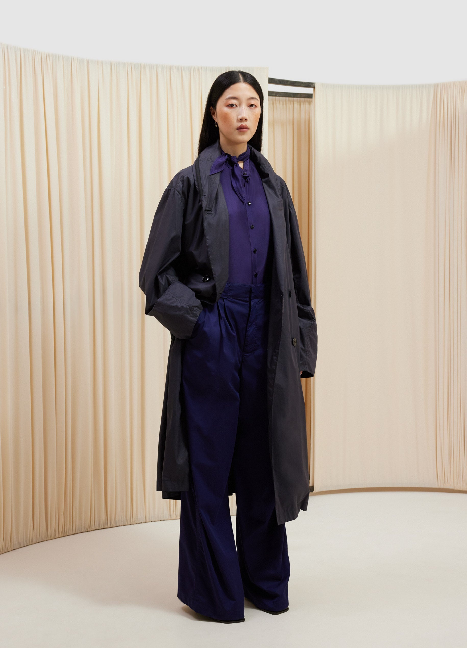 HOODED RAINCOAT - 3