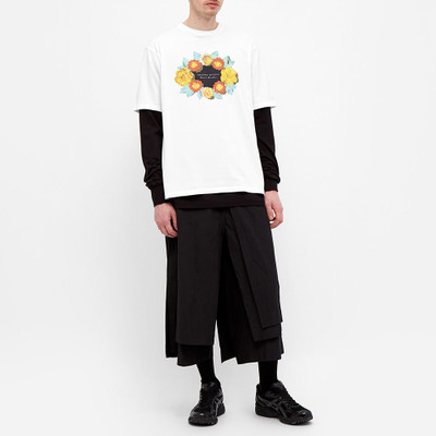 UNDERCOVER Undercover Roses Tee outlook