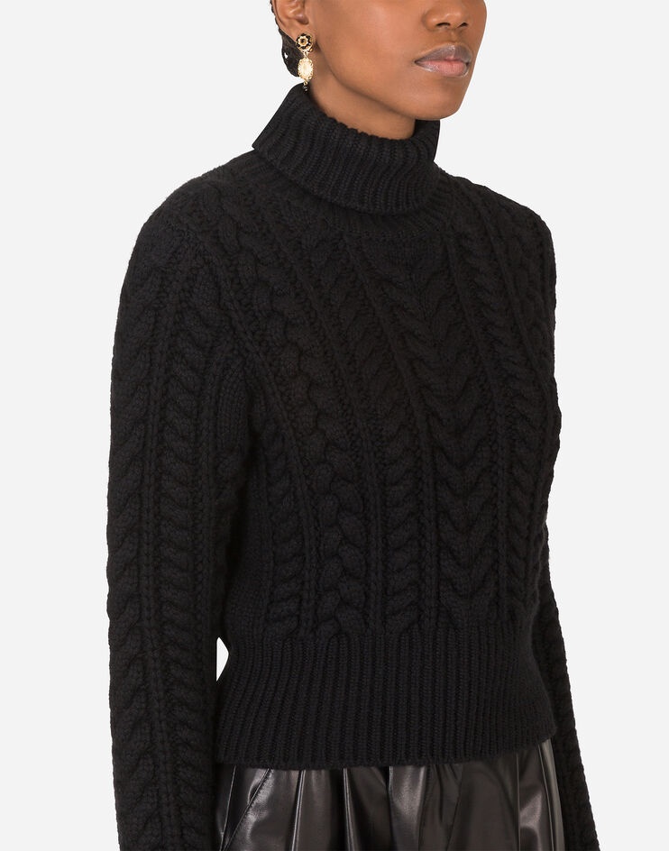 Cable-knit cashmere turtle-neck sweater - 4