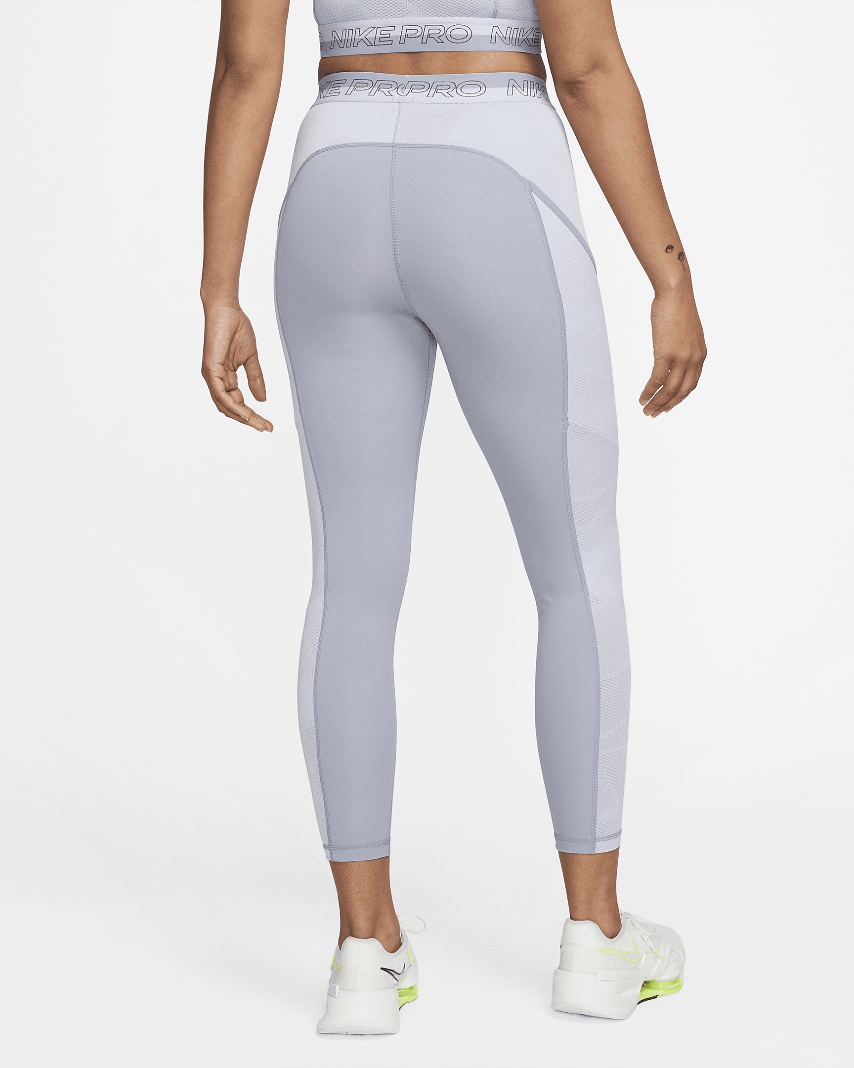 Nike Pro Women's High-Waisted 7/8 Training Leggings with Pockets - 2