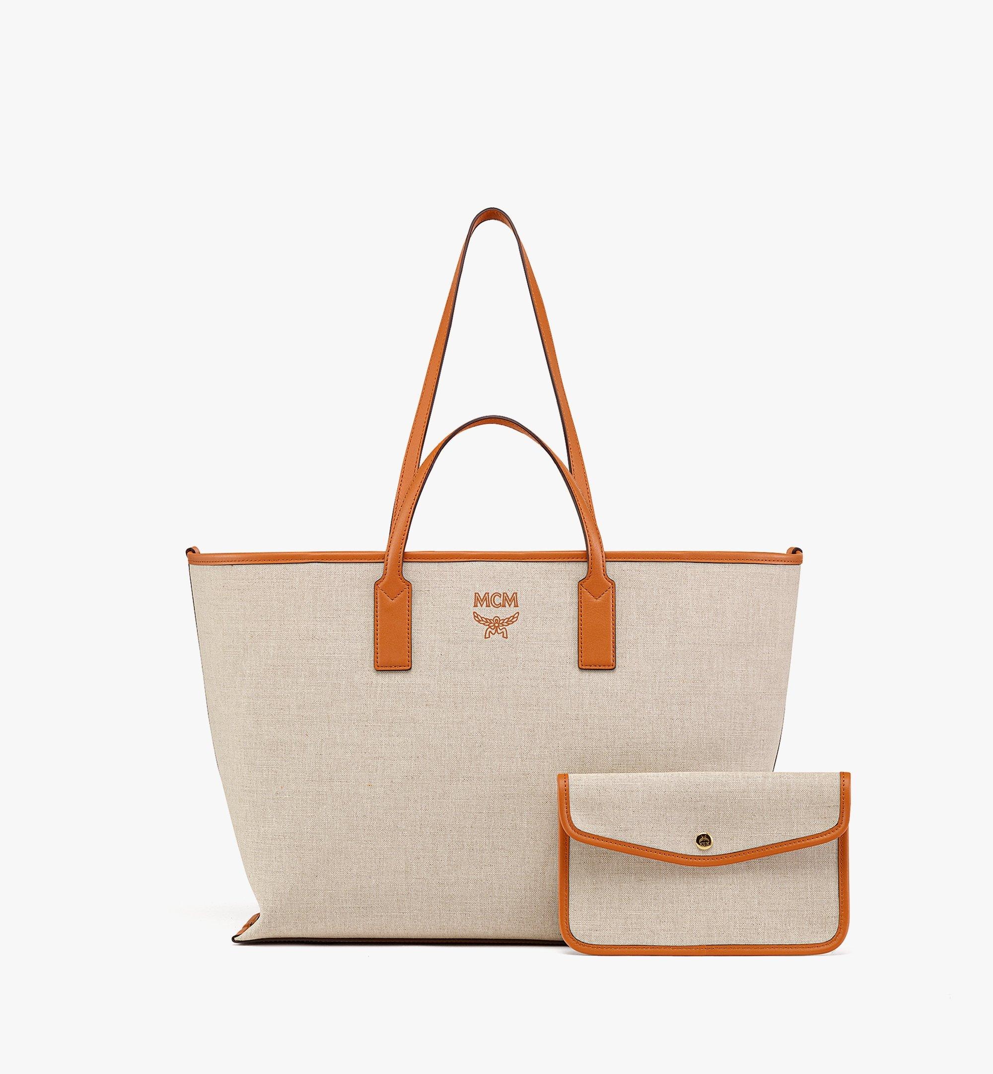 Aren Shopper in Logo Glitch Canvas - 5