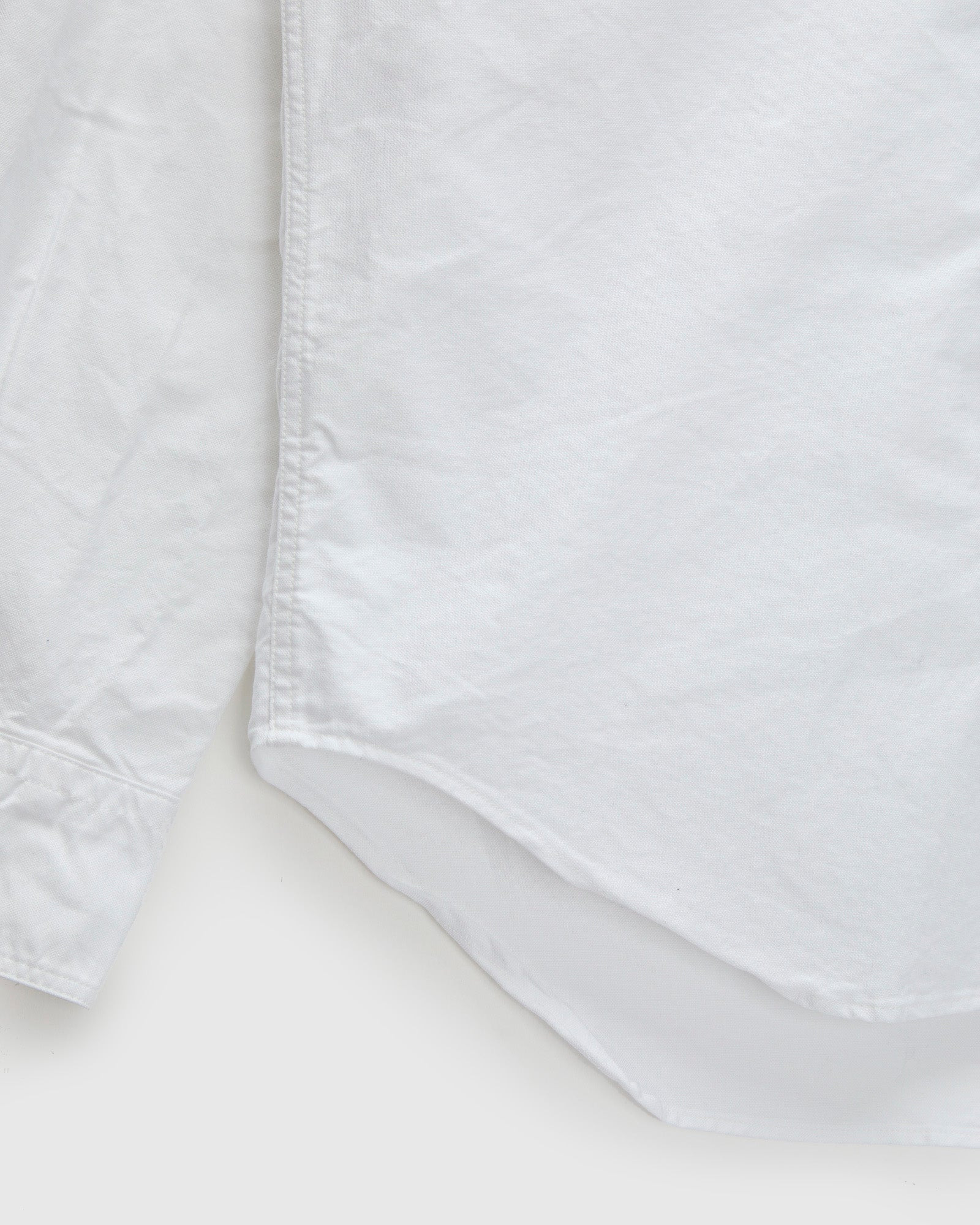Classic Oxford Button-Down Shirt in White - 7