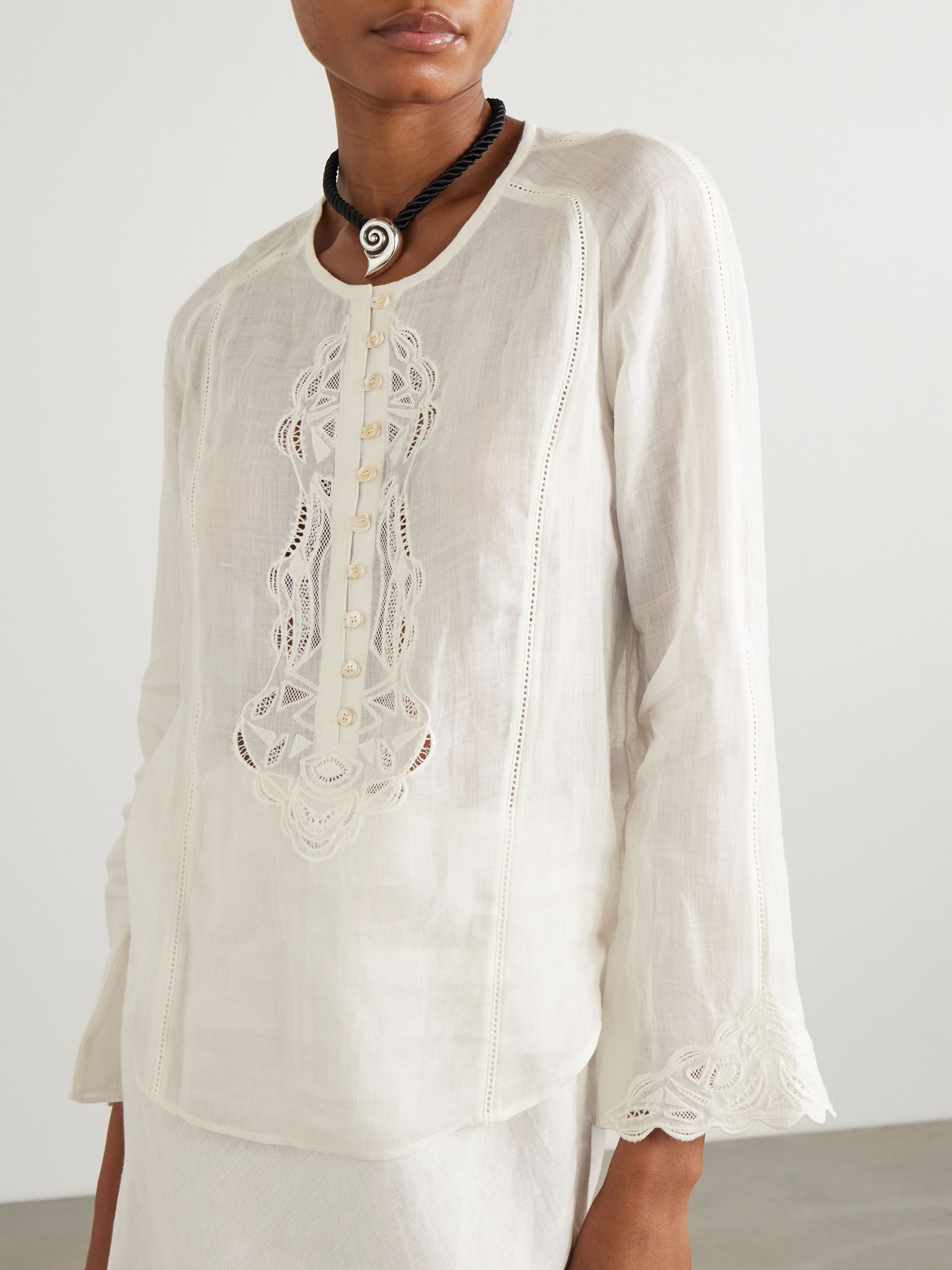 Luciele broderie anglaise-trimmed ramie blouse Ivory - 3