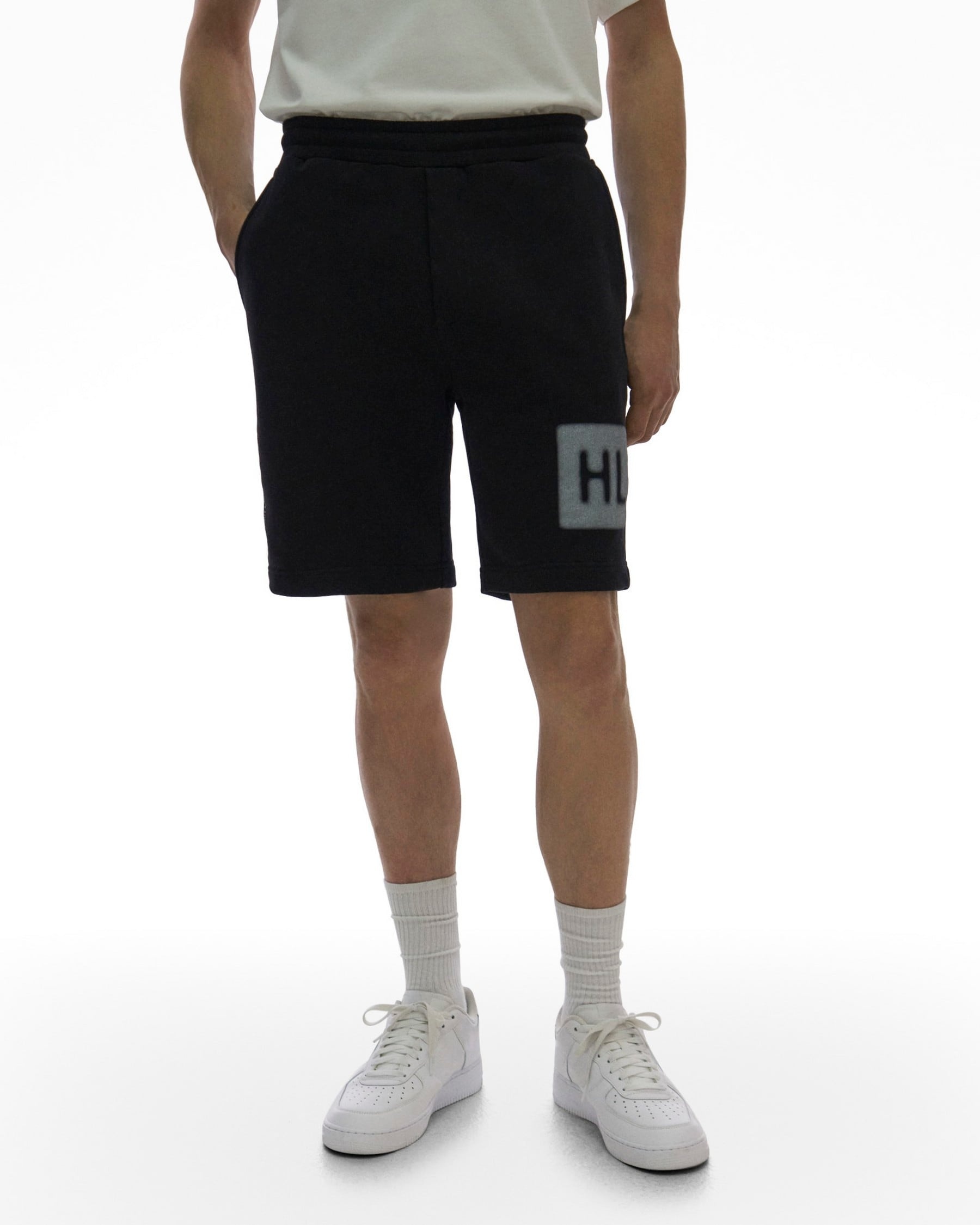 BLUR SHORT - 3