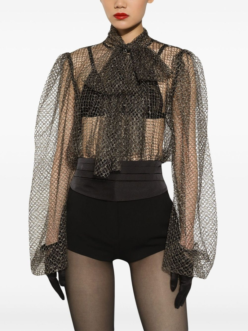 Halter-neck blouse 5