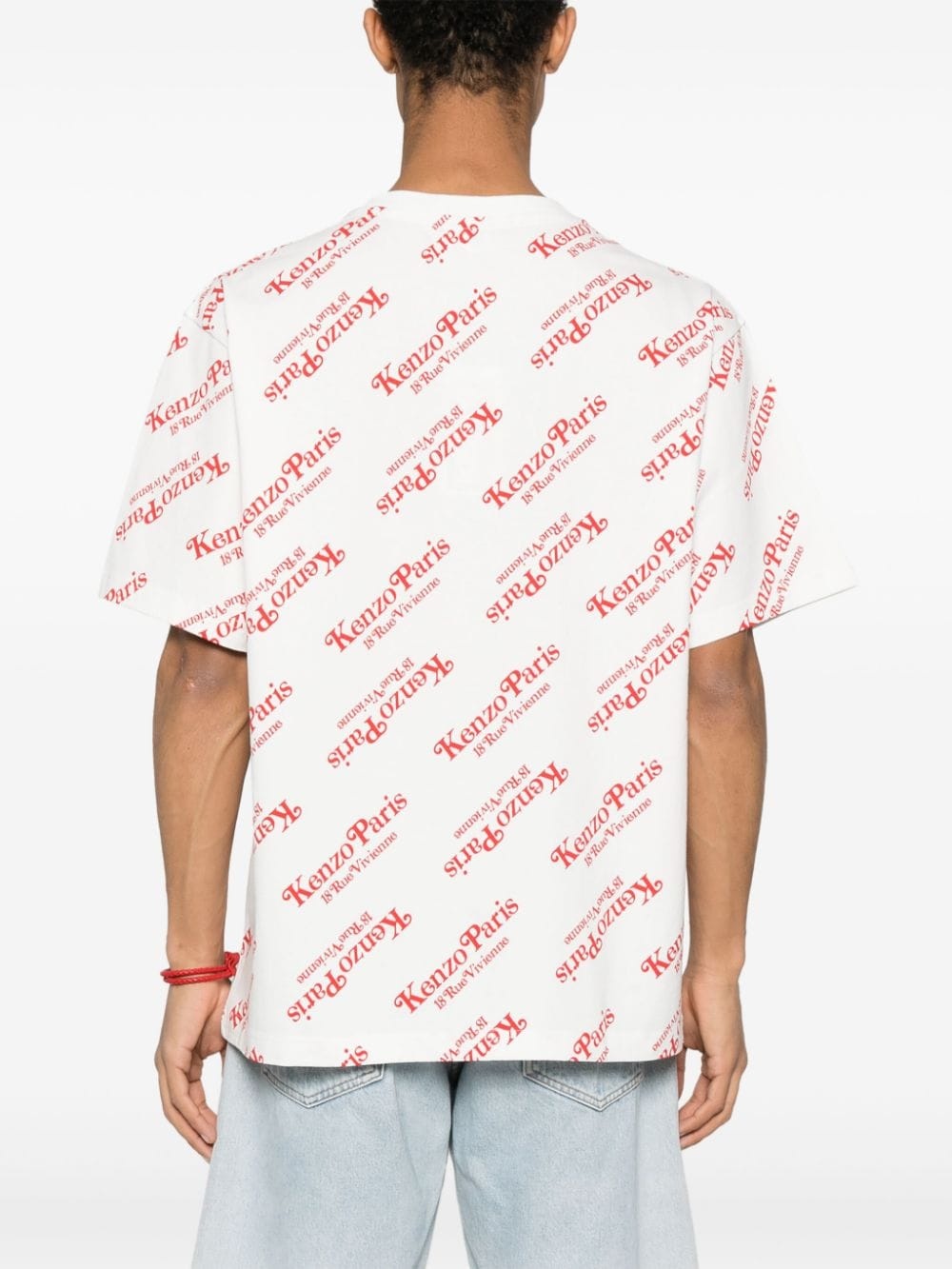 x Verdy logo-print T-shirt - 5
