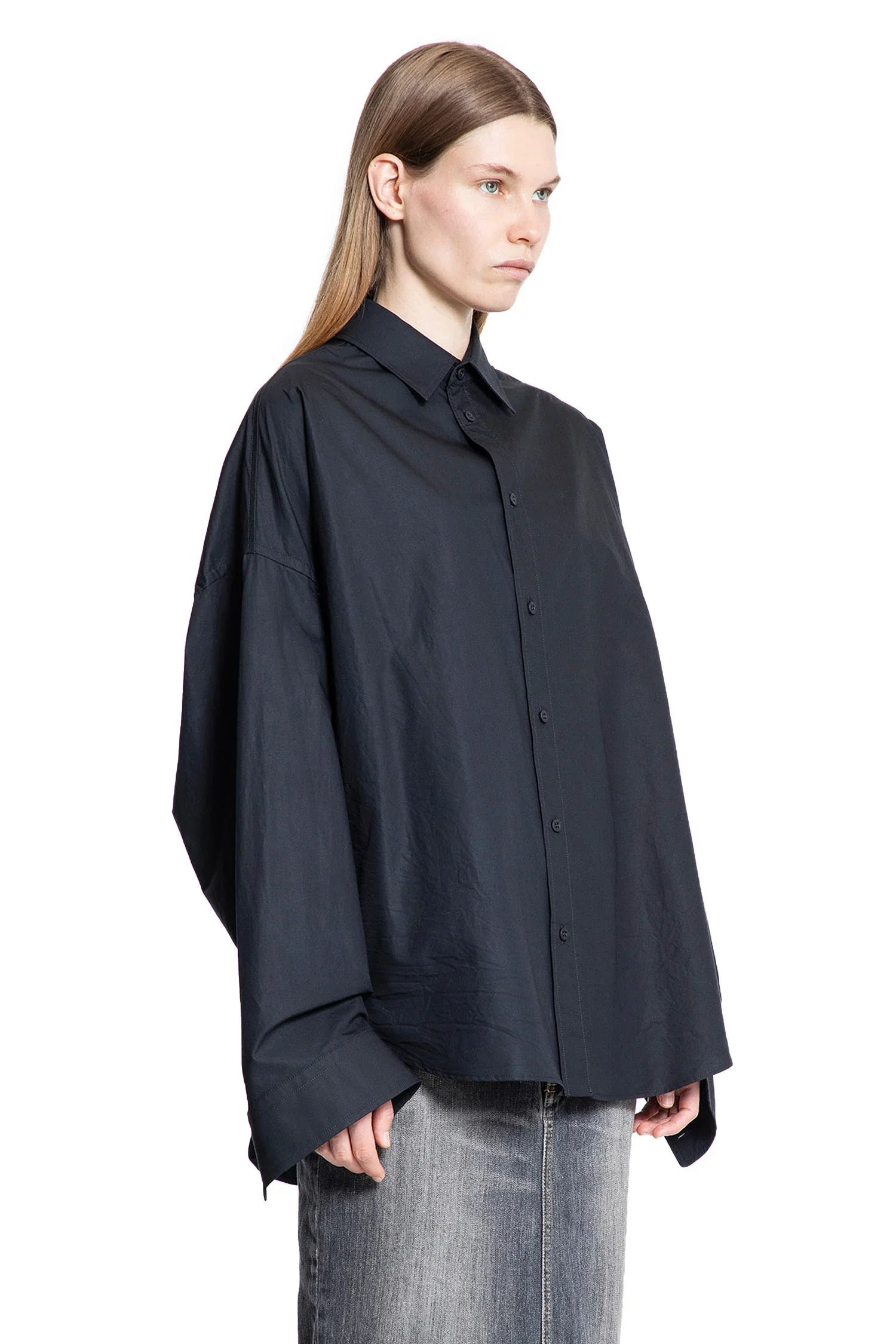 Lace-Up-Shirt-In-Regenartive-Cotton-Poplin - 2