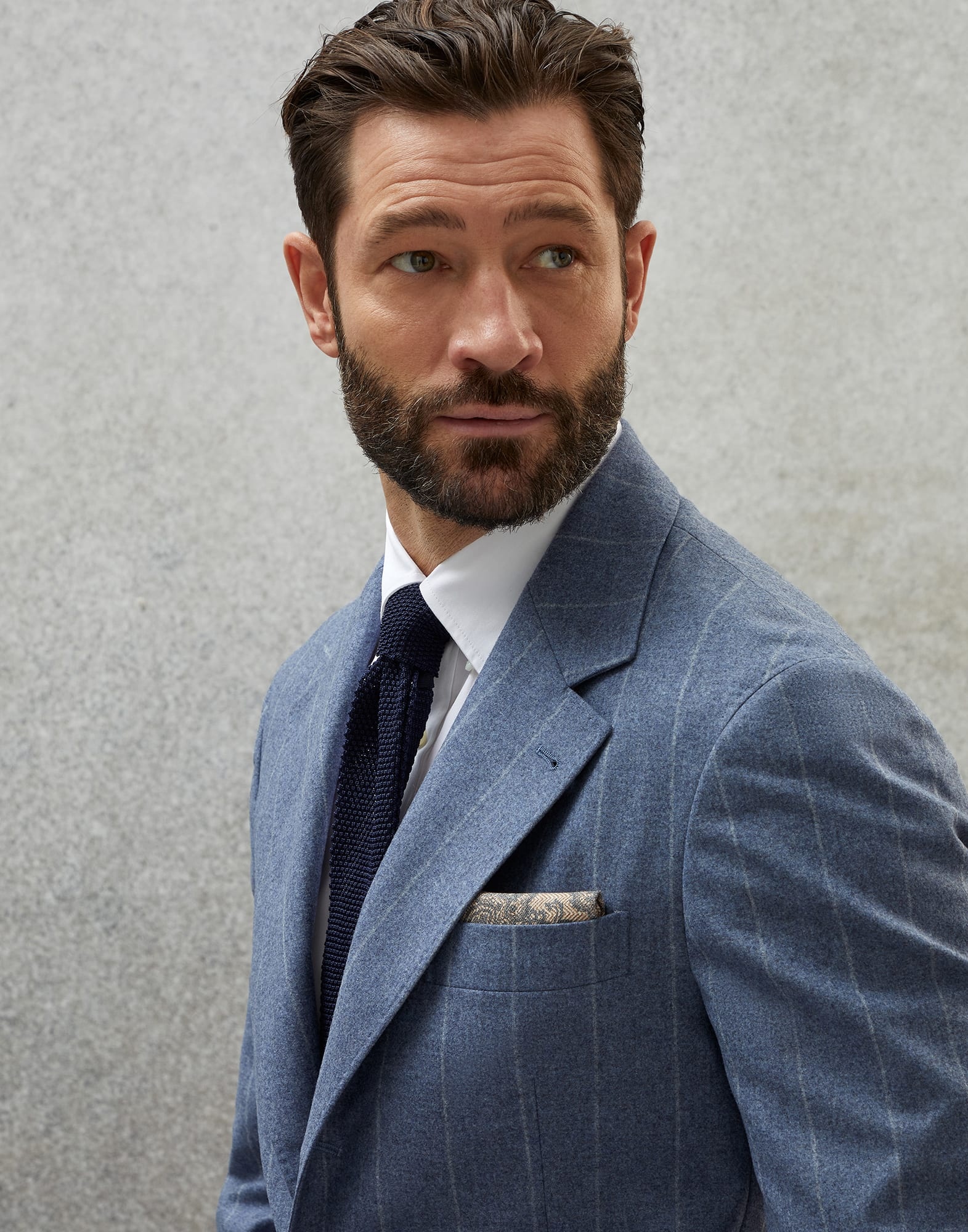 Silk pocket square with paisley design - 3
