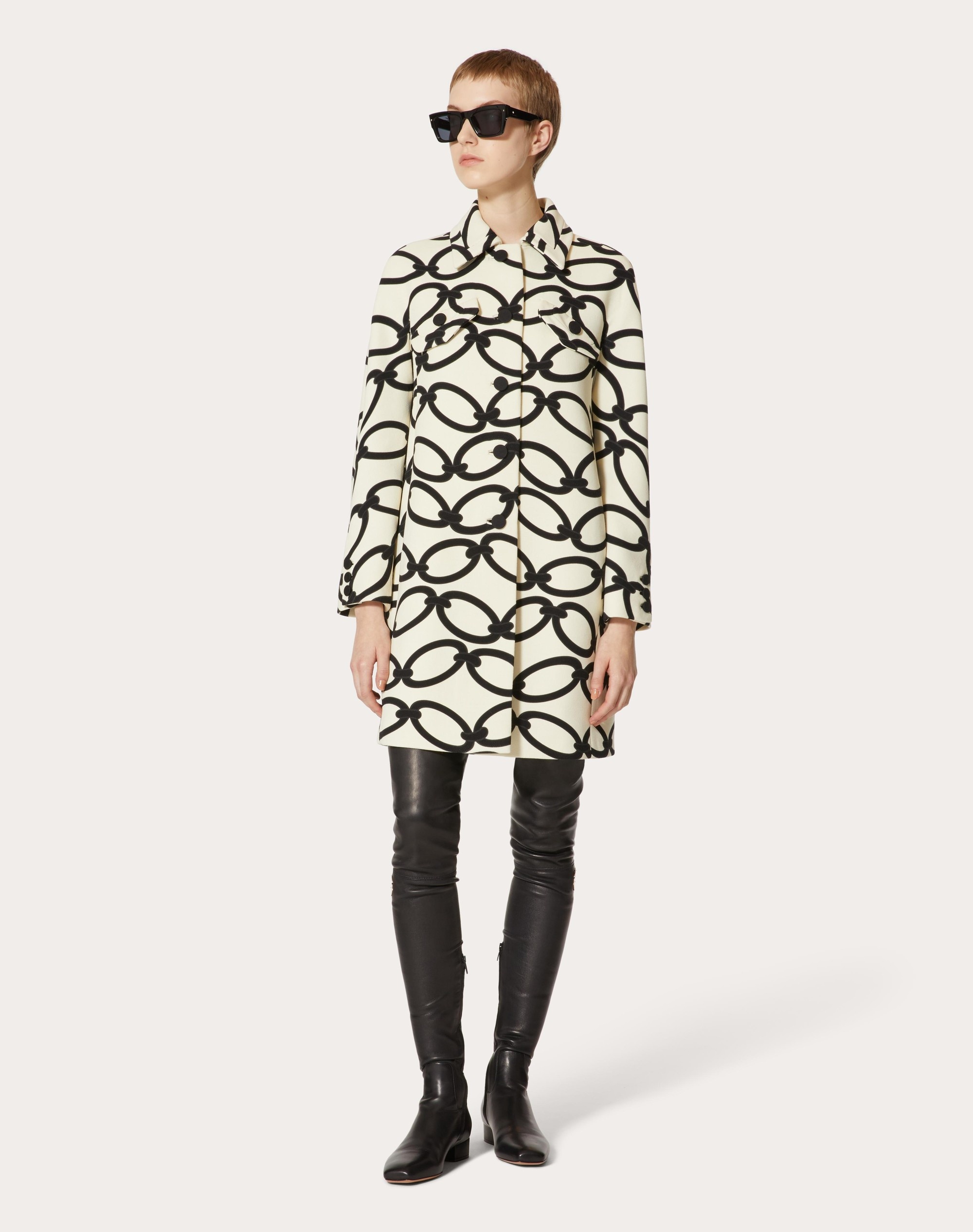 VALENTINO CHAIN 1967 DOUBLE CREPE COUTURE COAT - 3
