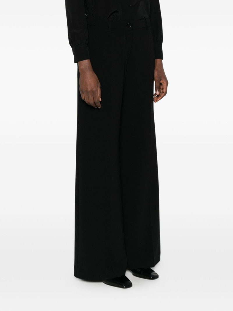wide-leg trousers 3