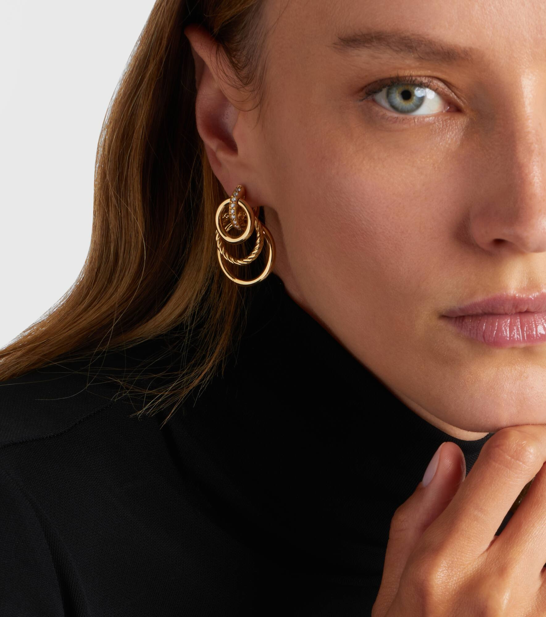 DY Mercer® Triple 18kt gold earrings with diamonds - 2
