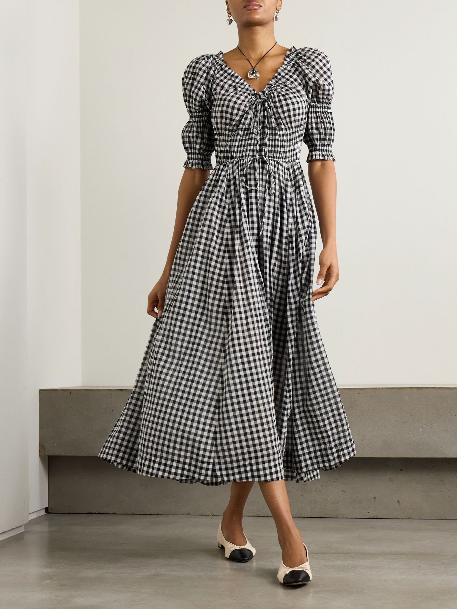 Ischia shirred gingham cotton-voile midi dress Black - 3