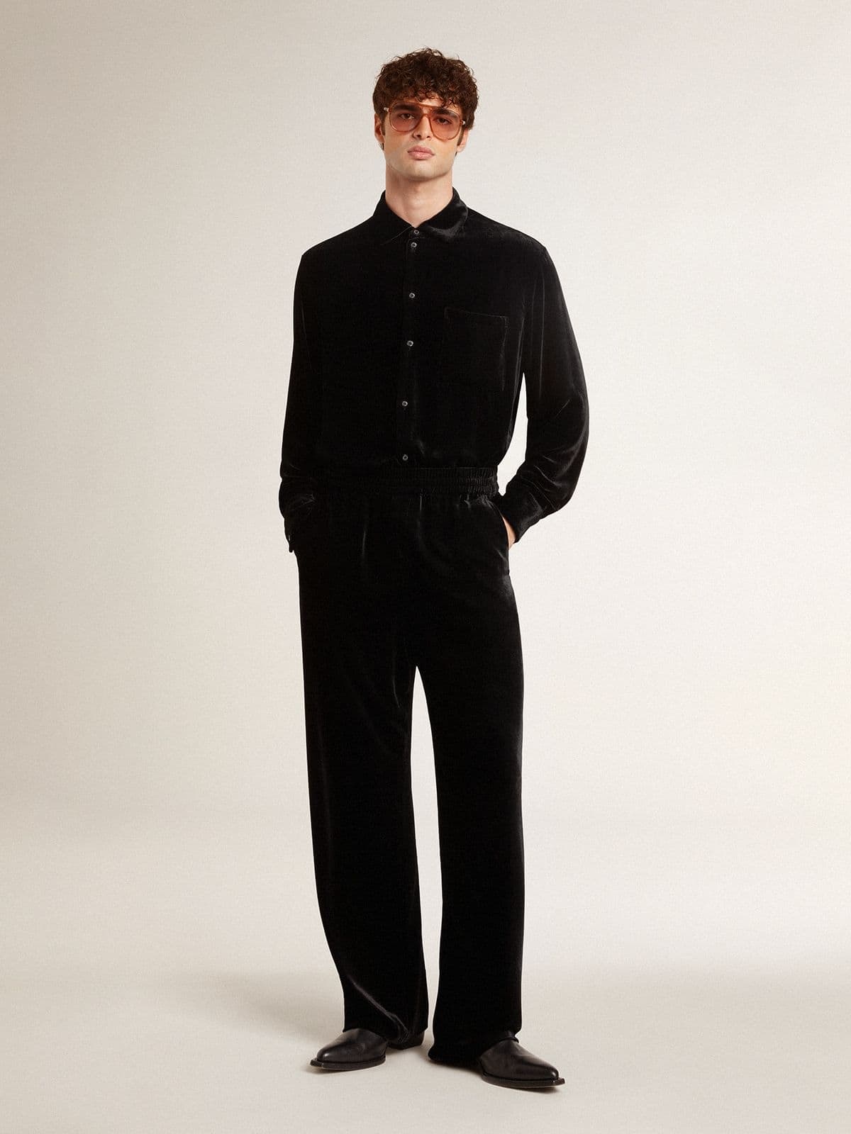 Velvet-effect black shirt with embroidery - 5