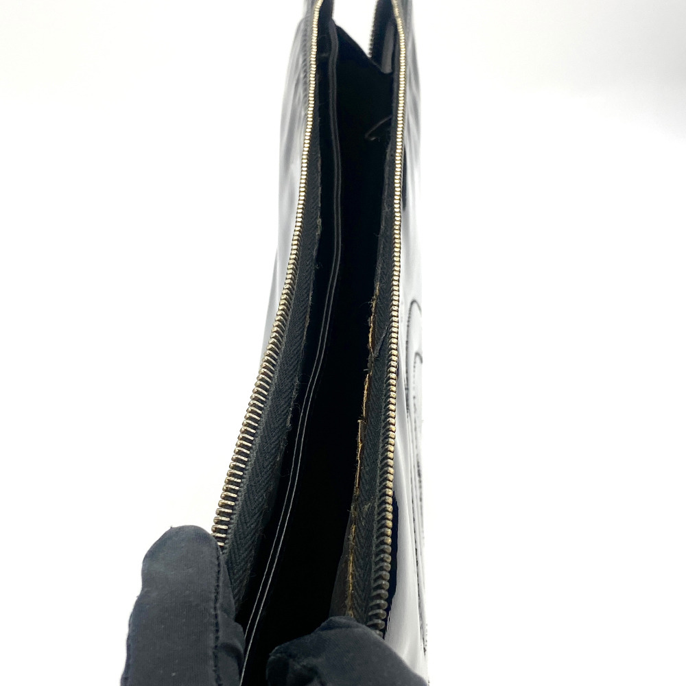 Chanel No.4 Black Patent Leather Big CC Clutch - 10