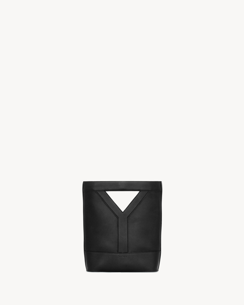 Y SMALL BUCKET IN LEATHER 1