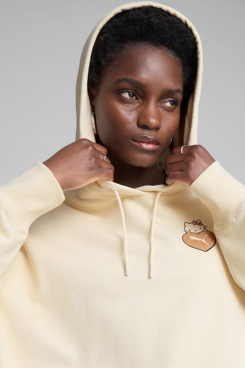 PUMA x HELLO KITTY® AND FRIENDS Women's Graphic Oversized Training Hoodie 7