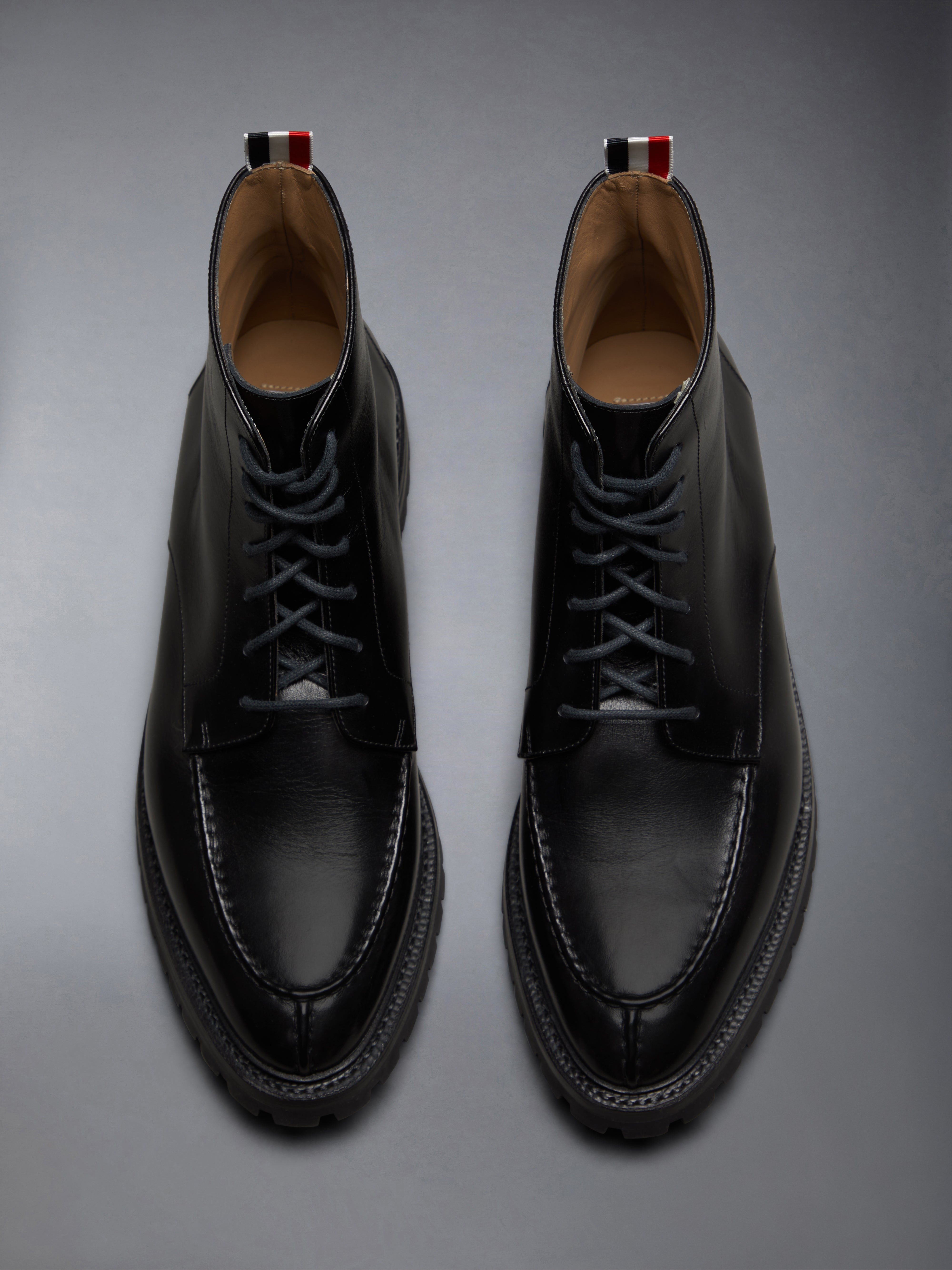 Classic Calf Commando Sole Apron Stitch Boot - 5