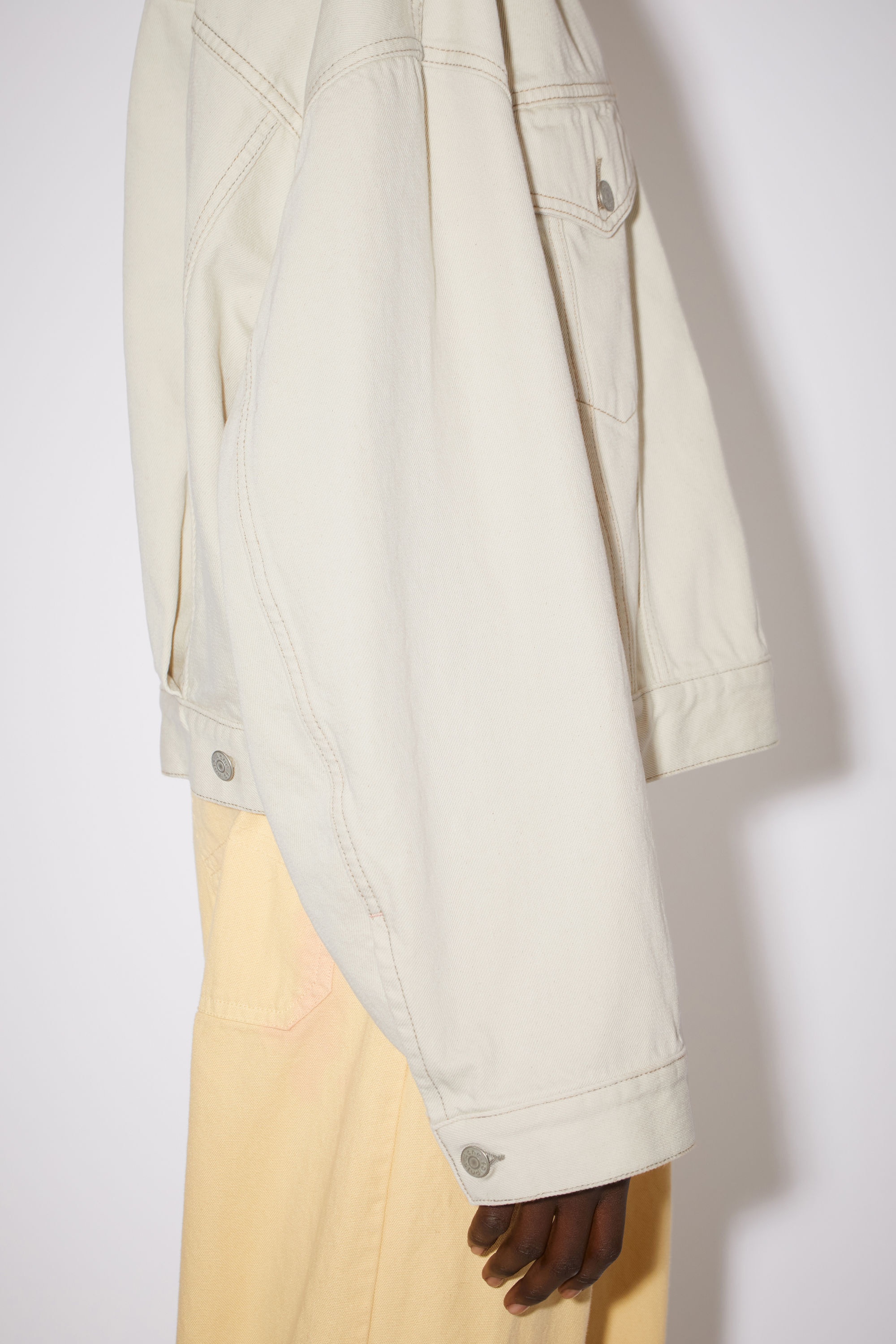 Cropped denim jacket - White - 4