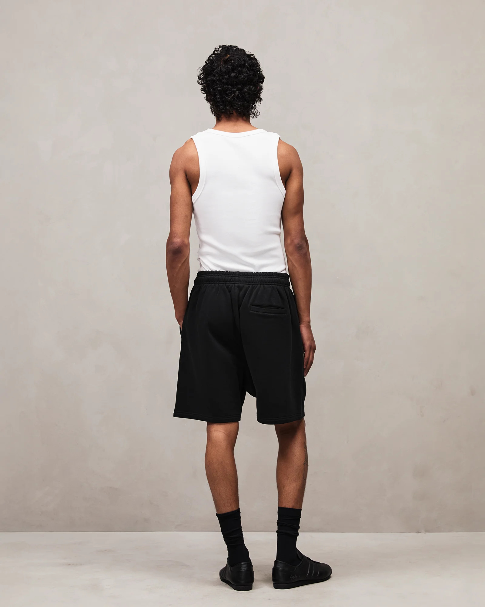 STANDARD SWEATSHORT BLACK - 4