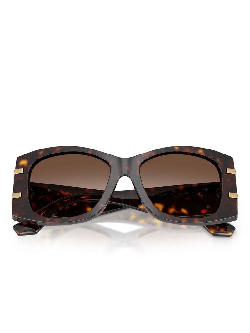 geometric-frame sunglasses 5