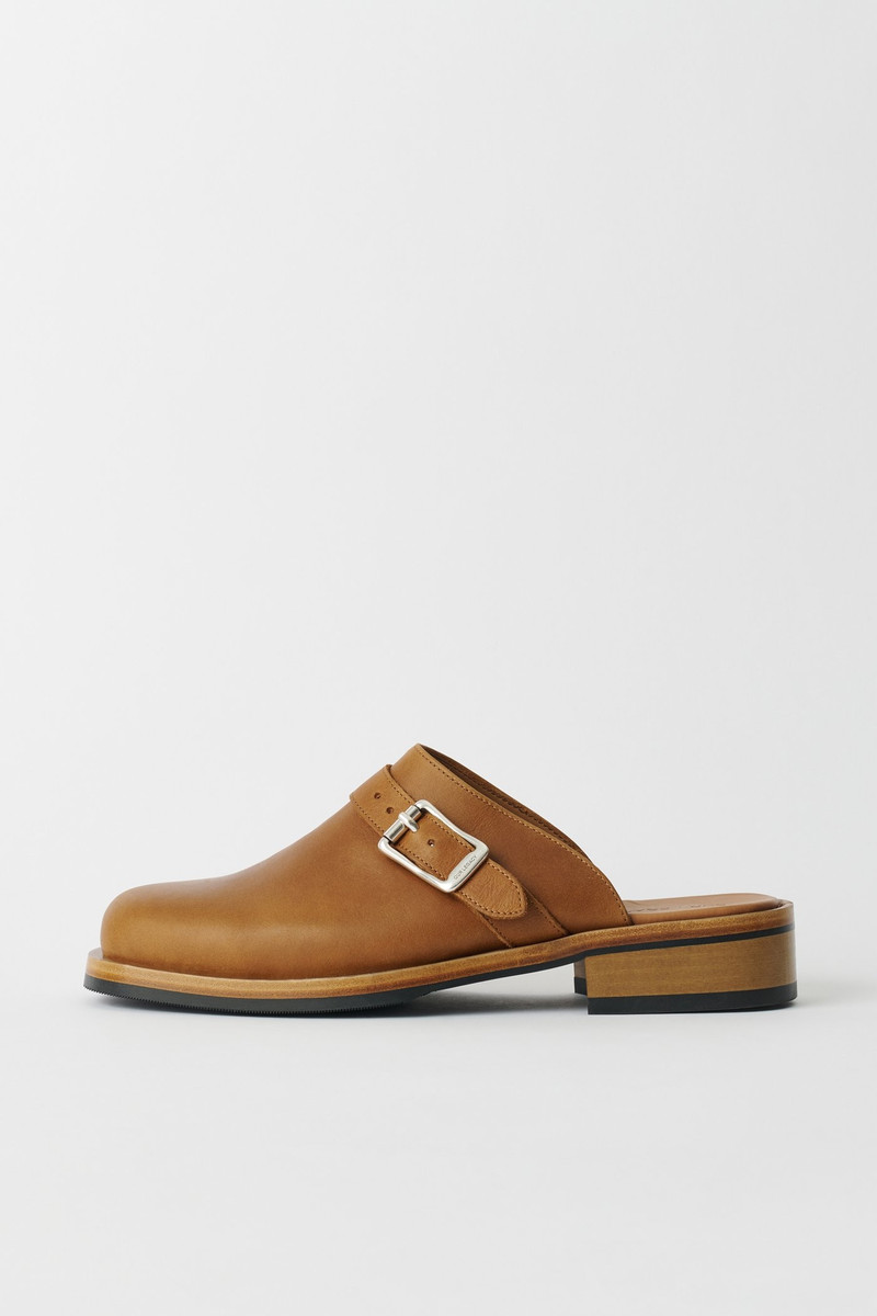 Camion Mule Burnt Sugar Leather 1