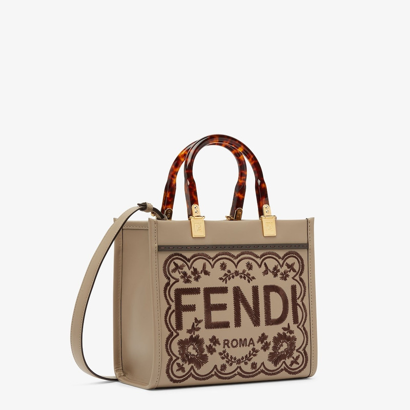 FENDI Fendi Sunshine Small outlook