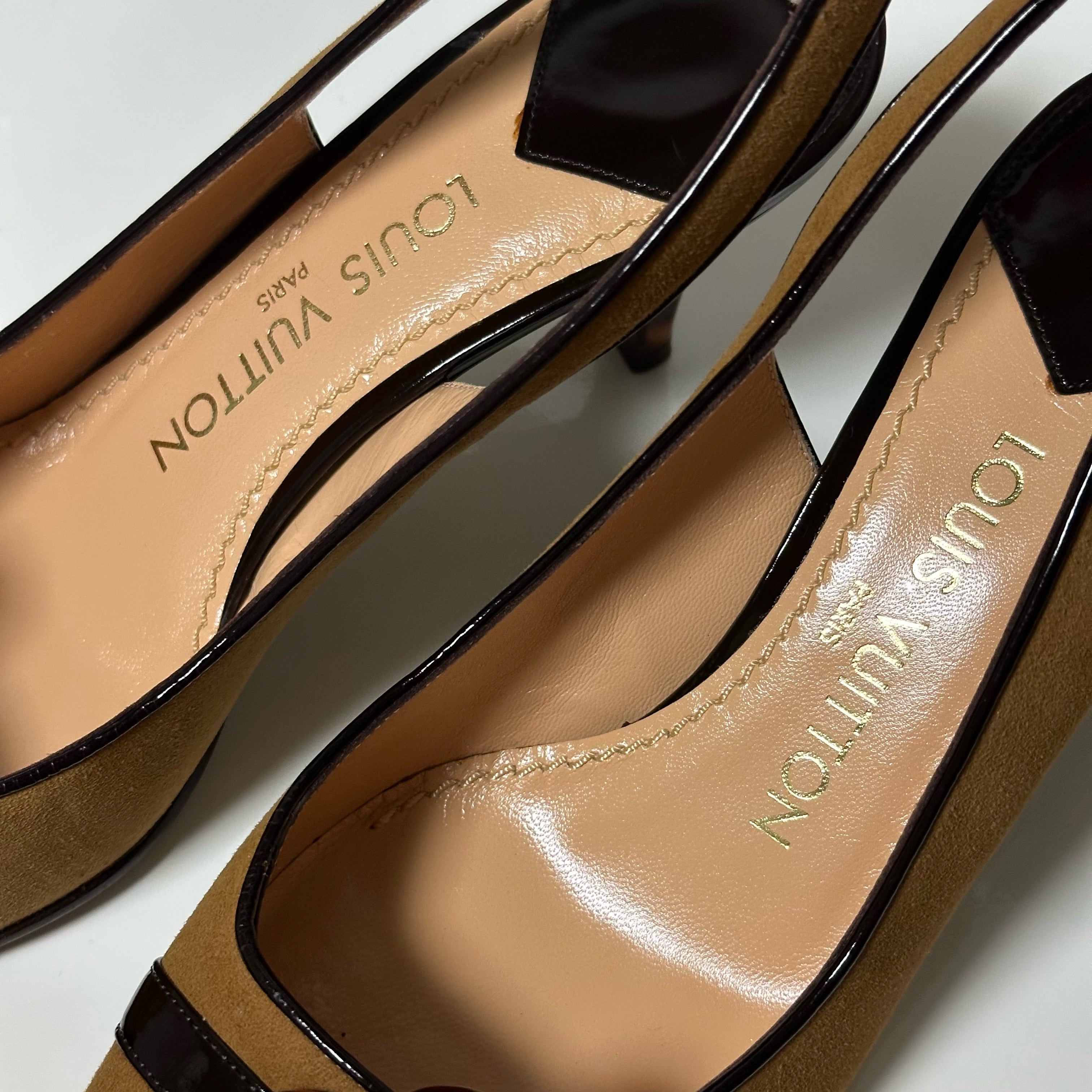 LOUIS VUITTON Tortoiseshell Flower Motif Suede Leather Slingback Sandals - 6