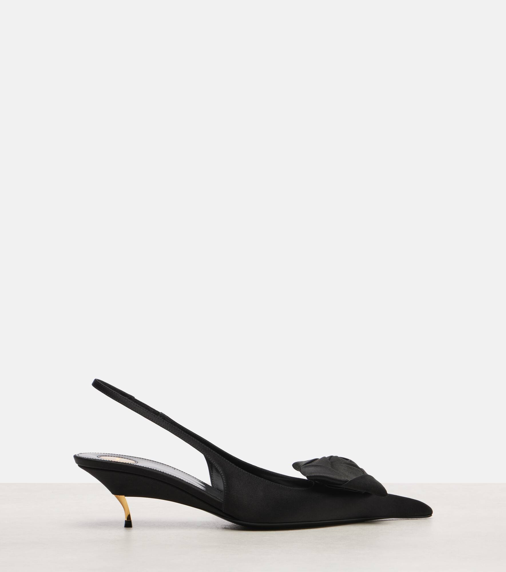 Dakota 50 crêpe satin slingback pumps - 4