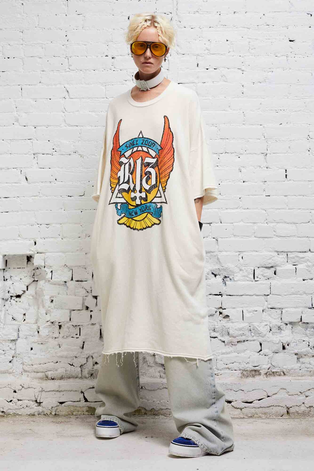 ELONGATED SKATE T-SHIRT DRESS - 1