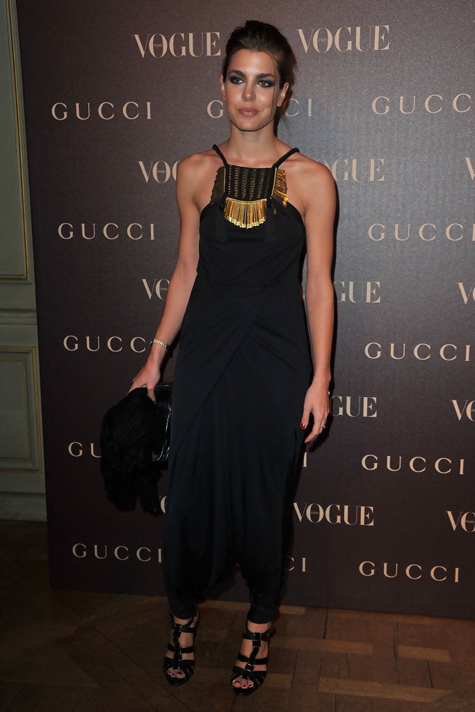 Gucci spring 2011 gold embossed black drop-crotch jumpsuit - 13