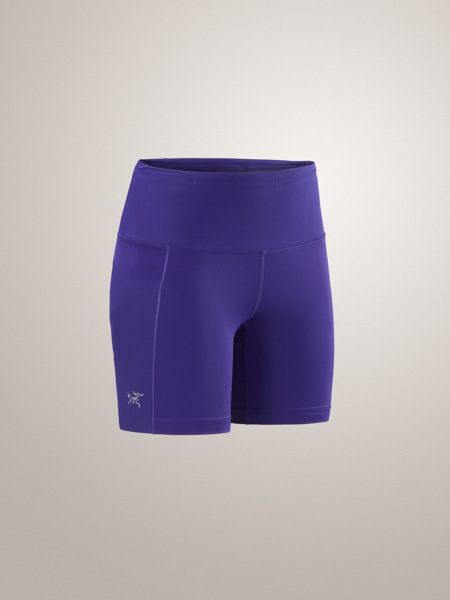 Essent High-Rise Utility Short 6" - 8