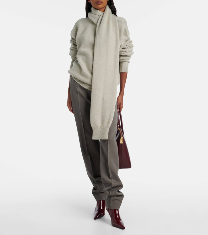 Victoria Beckham 75 patent leather ankle boots outlook