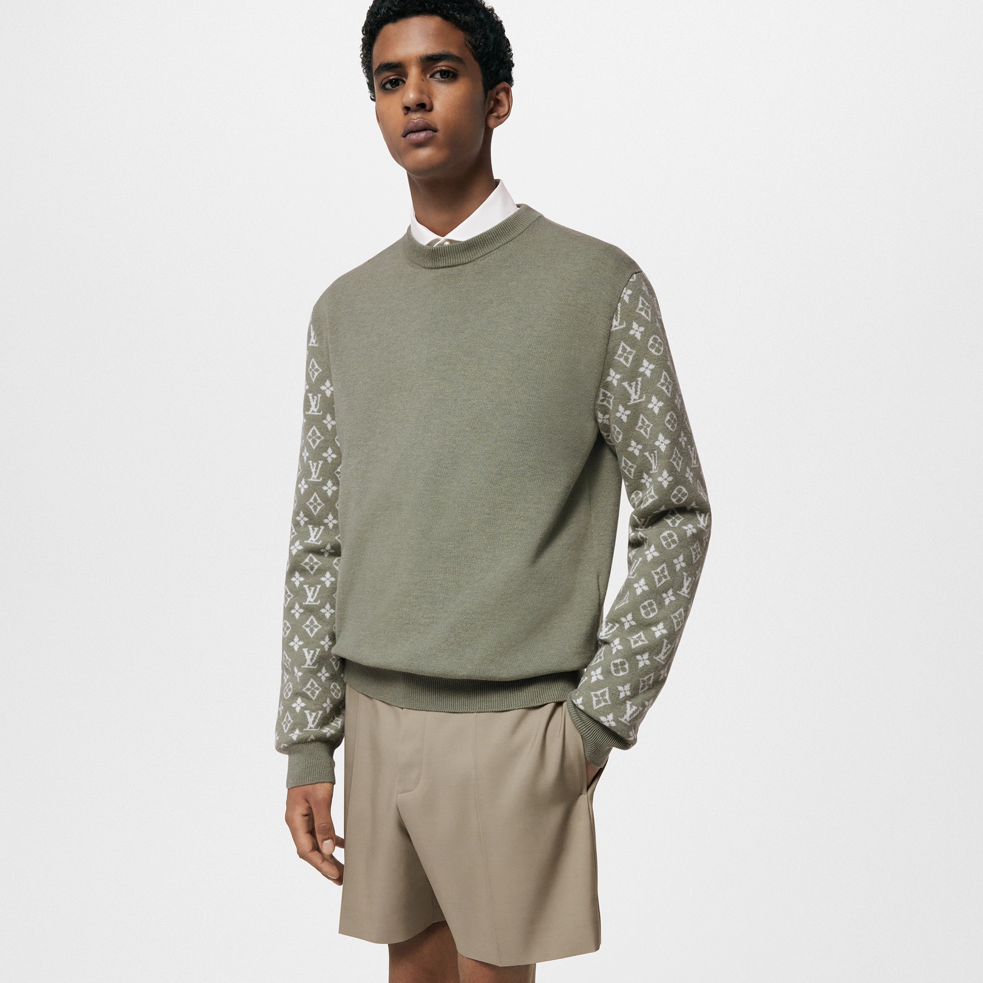 Long-Sleeved Cashmere Mix Signature Crewneck - 2