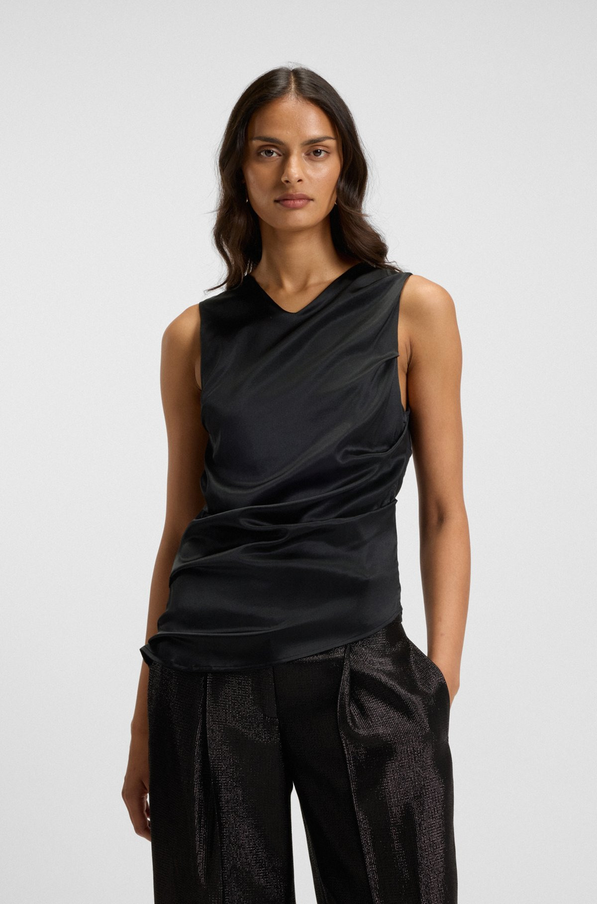 ASYMMETRIC-HEM TOP WITH STRETCH-SILK FRONT - 2