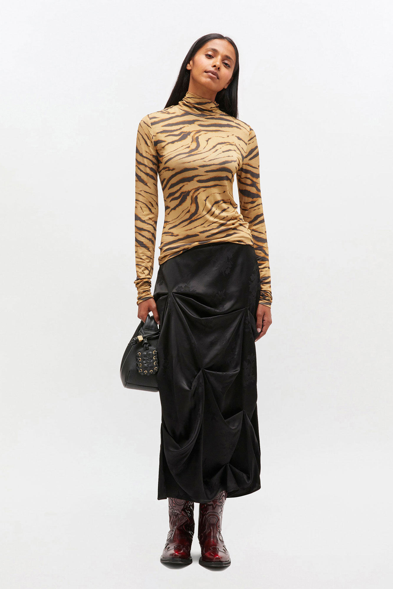 BLACK DRAPED SKIRT - 2