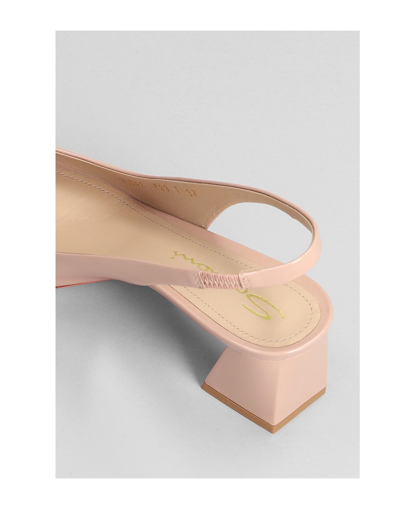 Medium Heel Slingbacks - 5