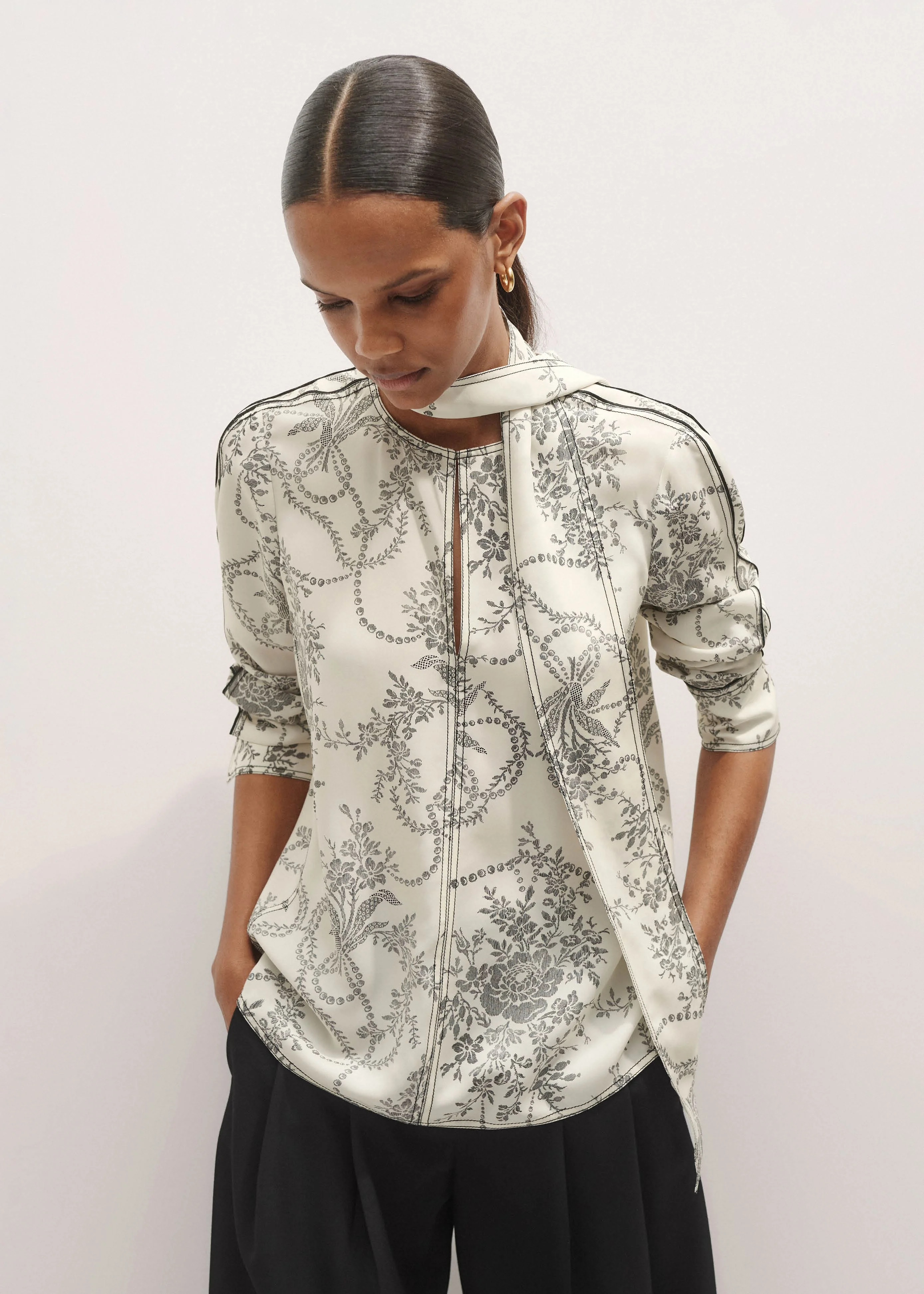 Straight Blouse + Tie - 1