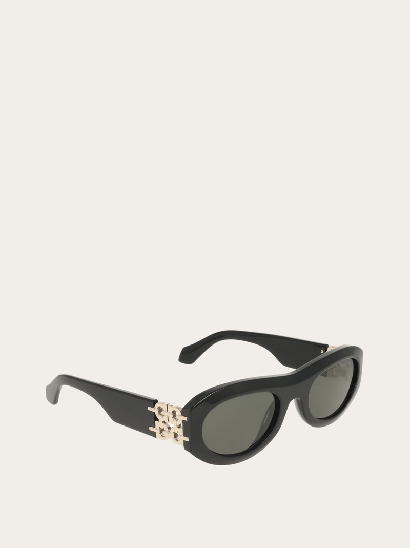 FERRAGAMO Sunglasses outlook