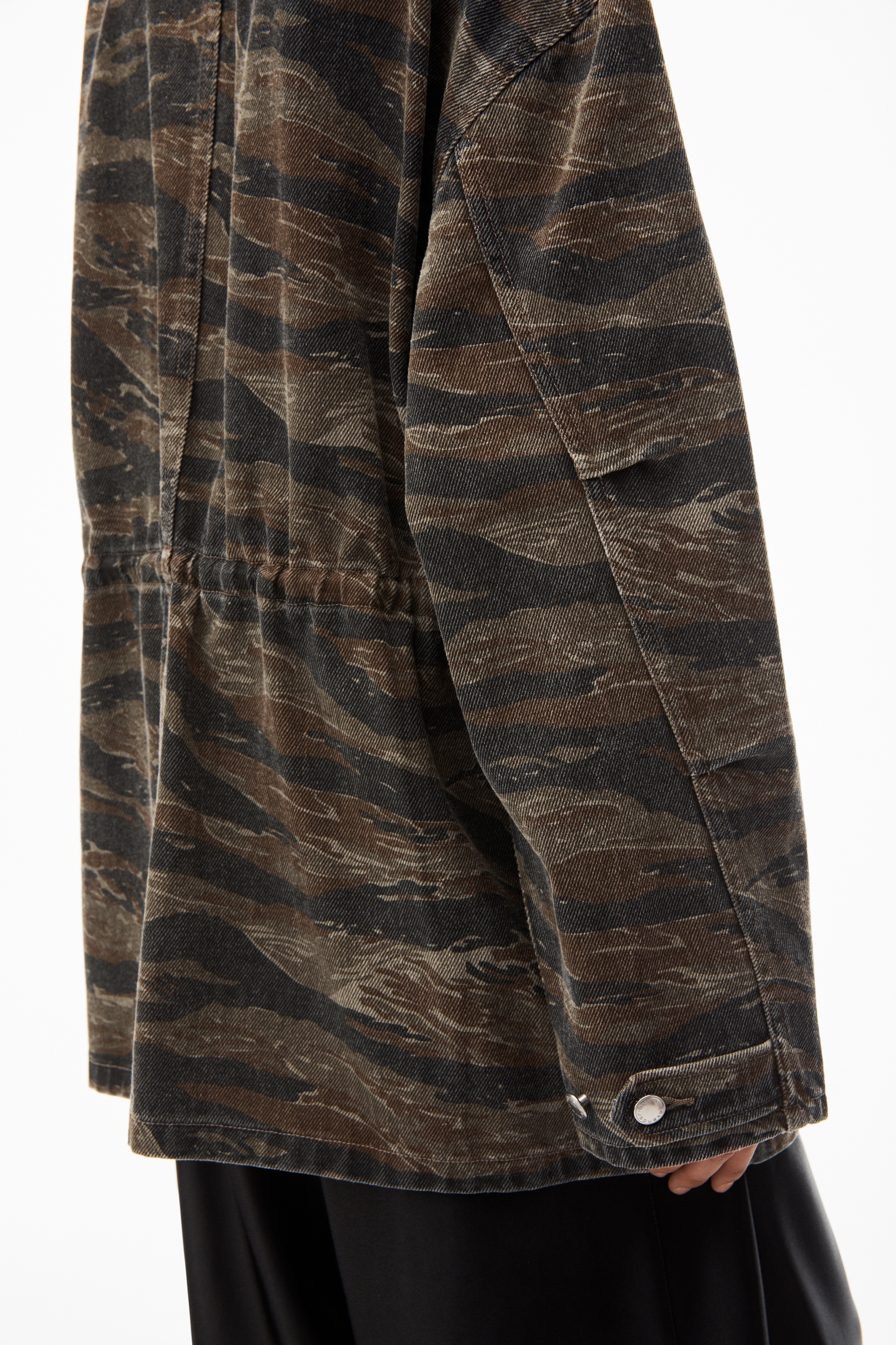 camo cinched waist jacket in denim - 6