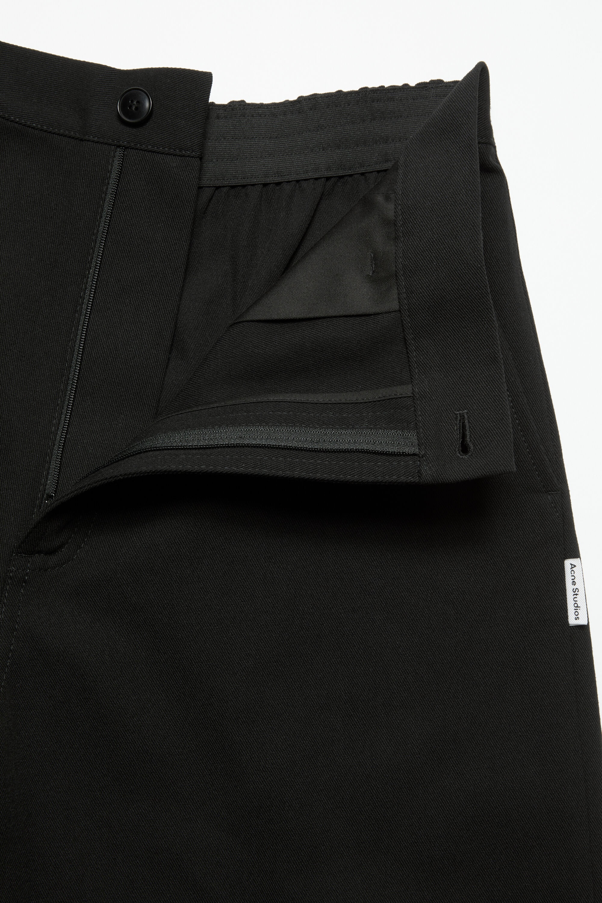 Regular fit shorts - Black - 6