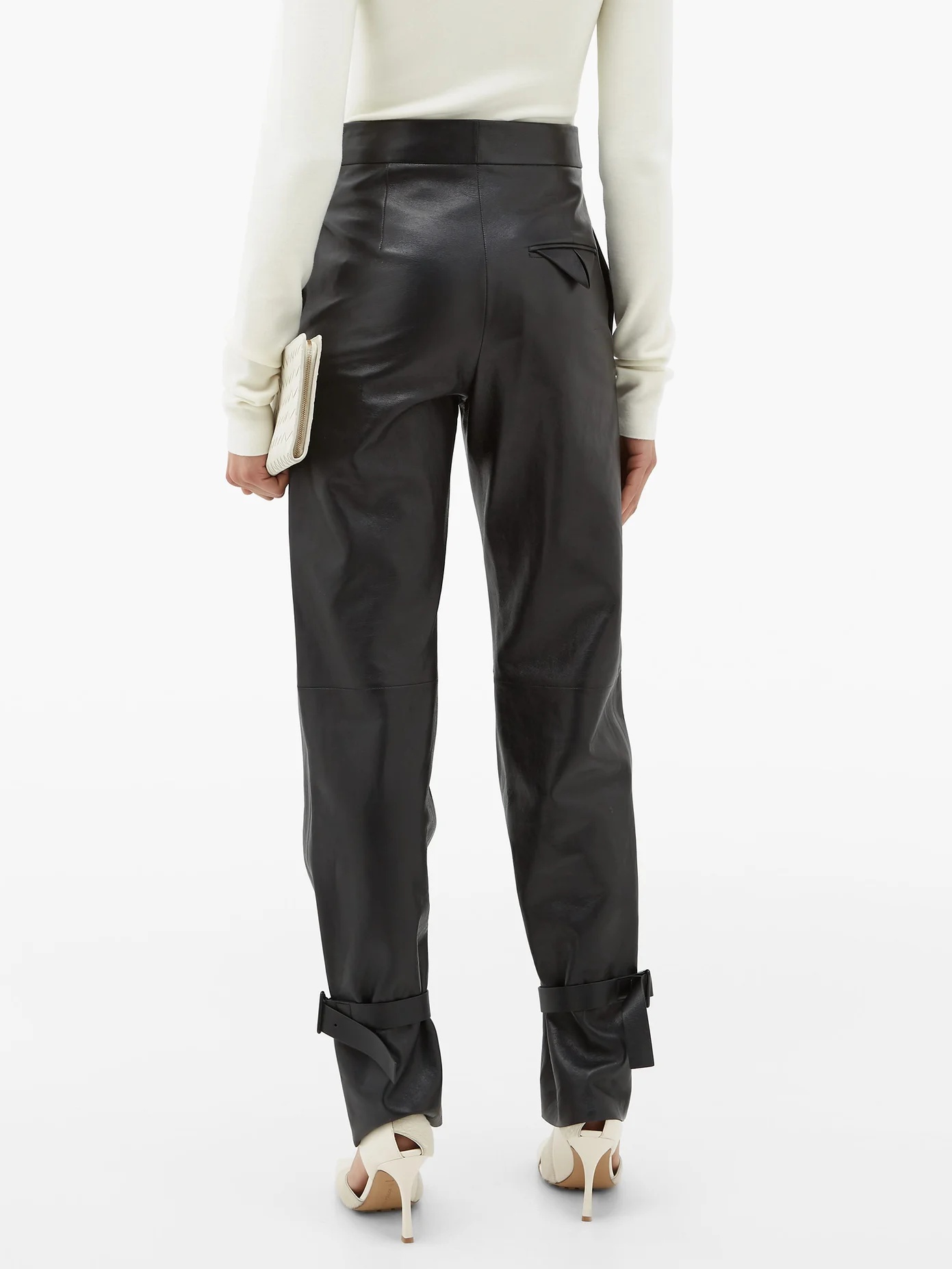 Tied-cuff leather wide-leg trousers - 6