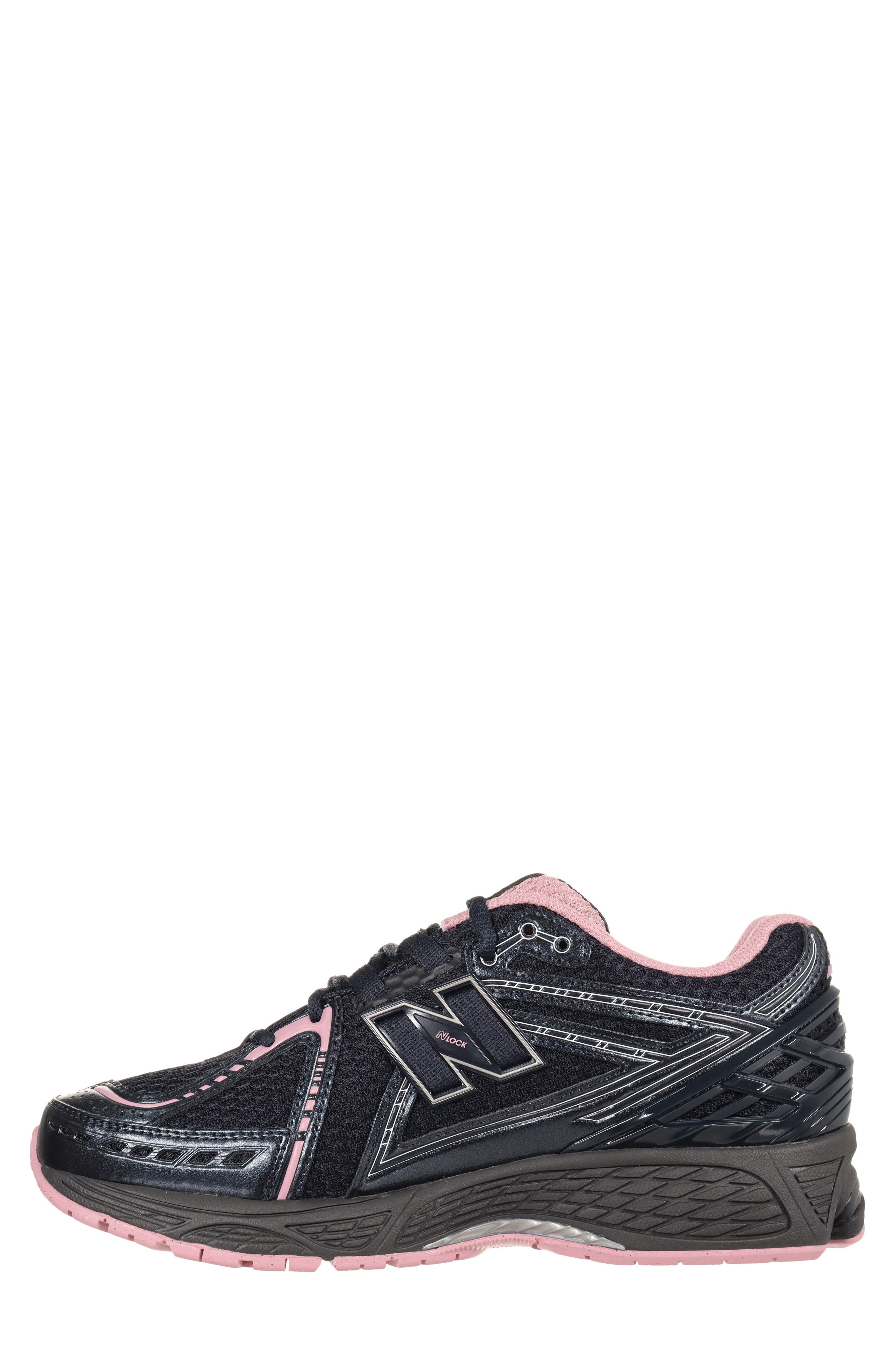New Balance Gender Inclusive 1906R Running Shoe in Eclipse/Pink Taffy at Nordstrom - 5