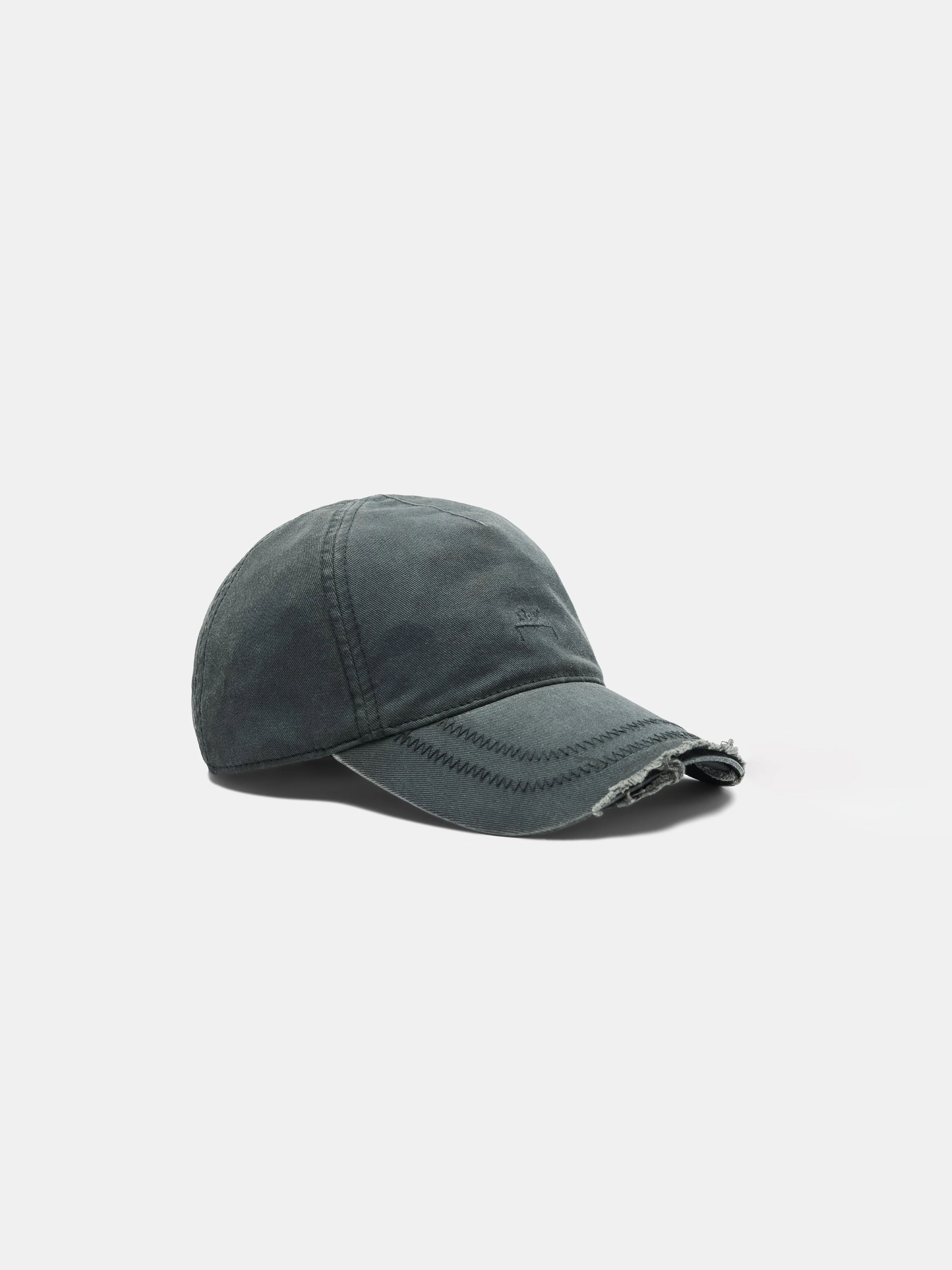 Distressed Cap Onyx - 1