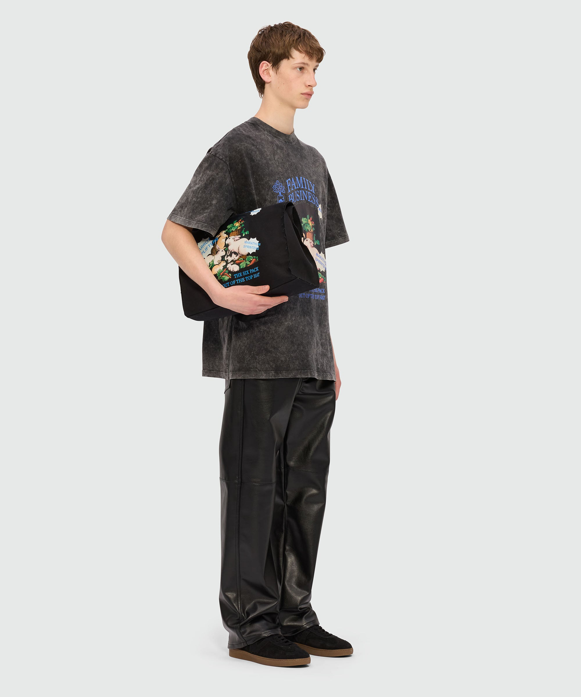 Black T-shirt in marbled jersey with "Family Business" print - 4