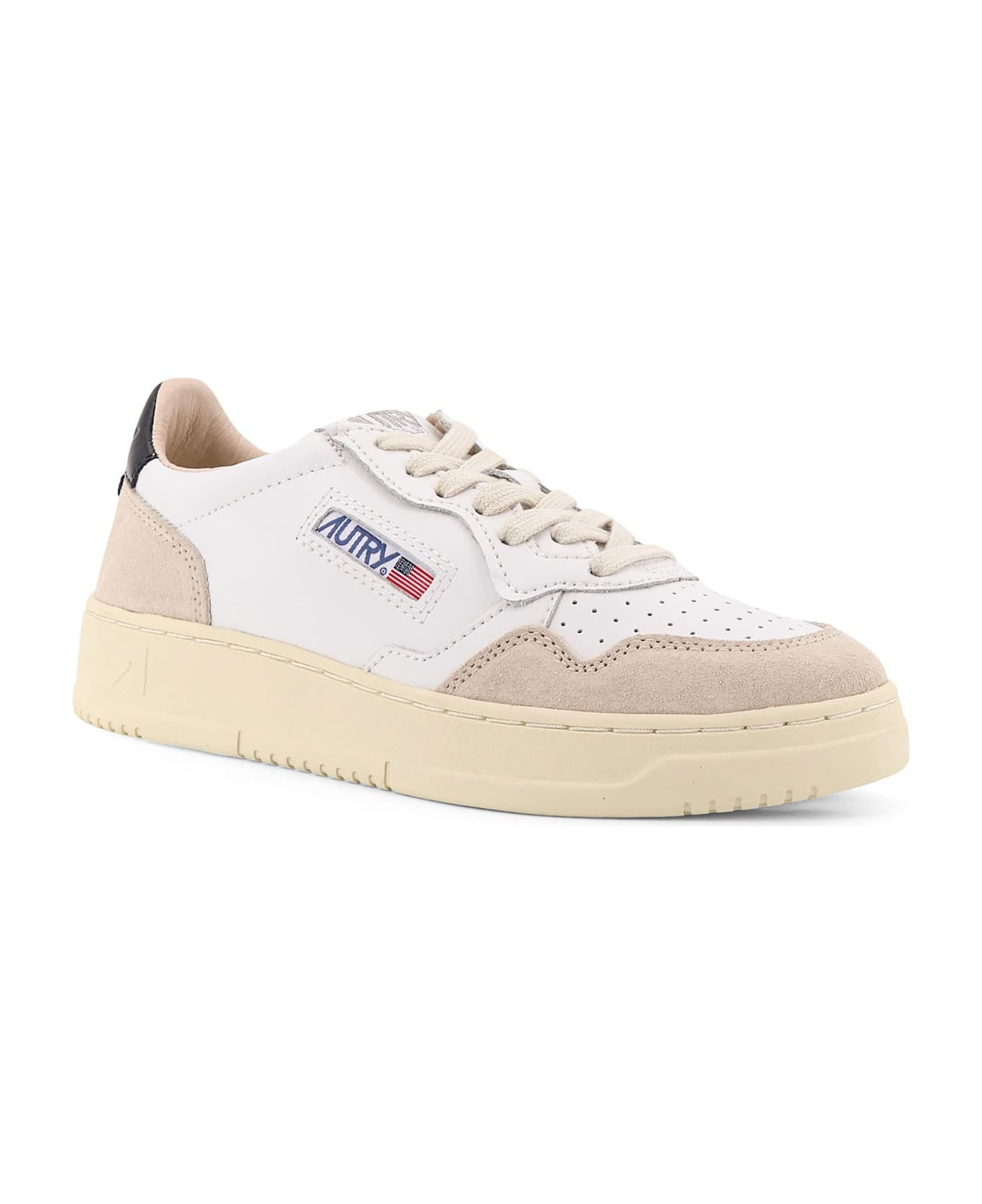 Medalist Low Leather Low-top Sneakers With Suede Inserts - 2