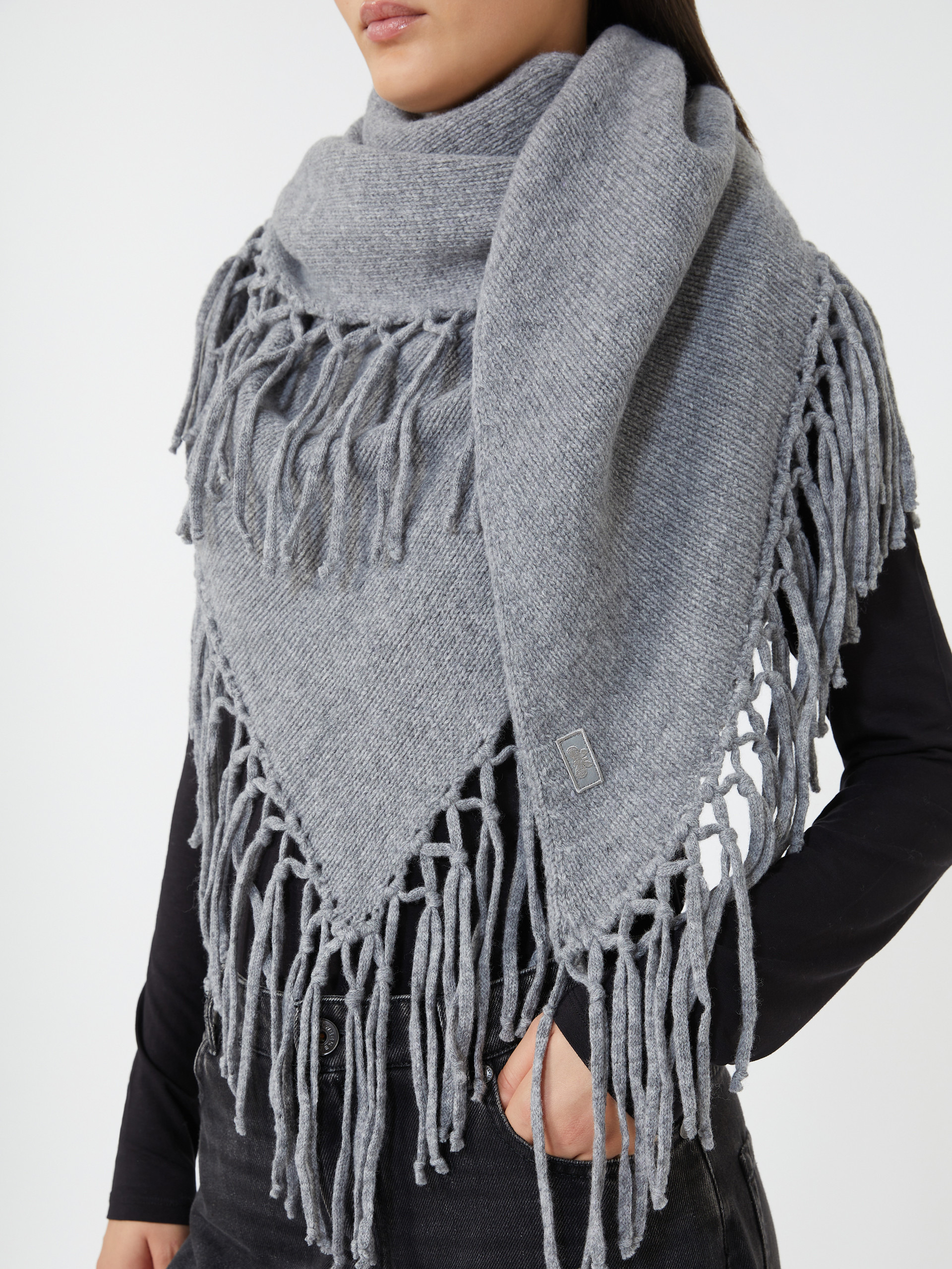 TORNADO Wool shawl with fringes - 4
