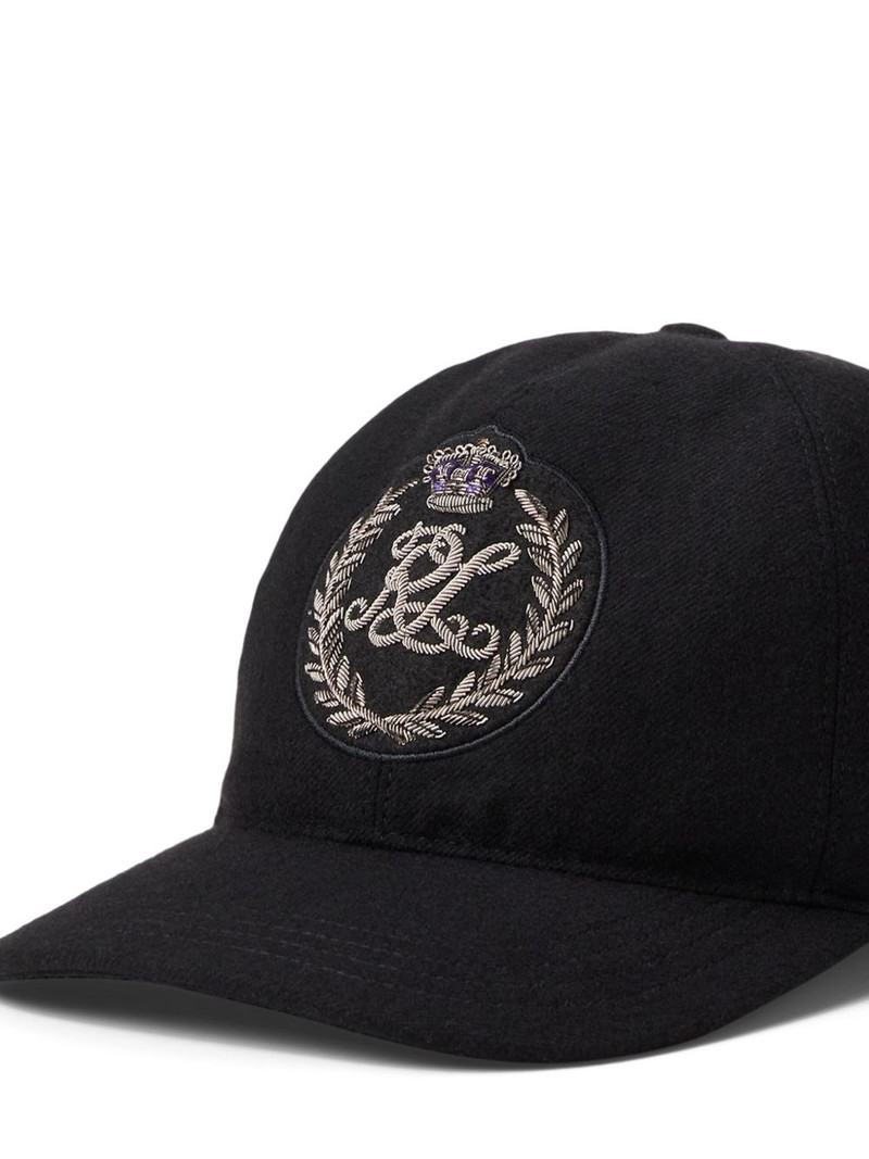 logo-embroidered cap 3