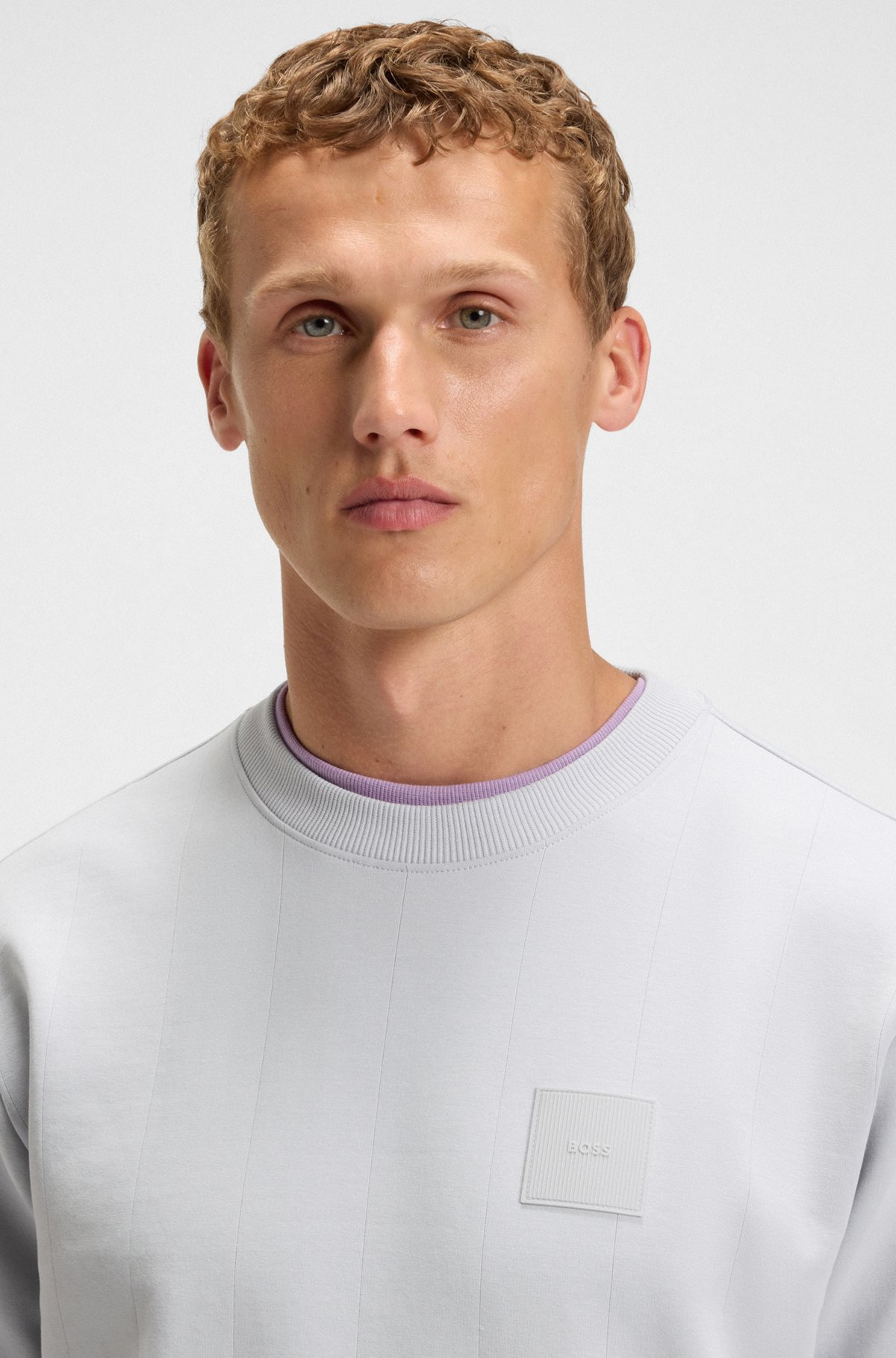 SWEATSHIRT WITH DROP-NEEDLE STITCHING - 3