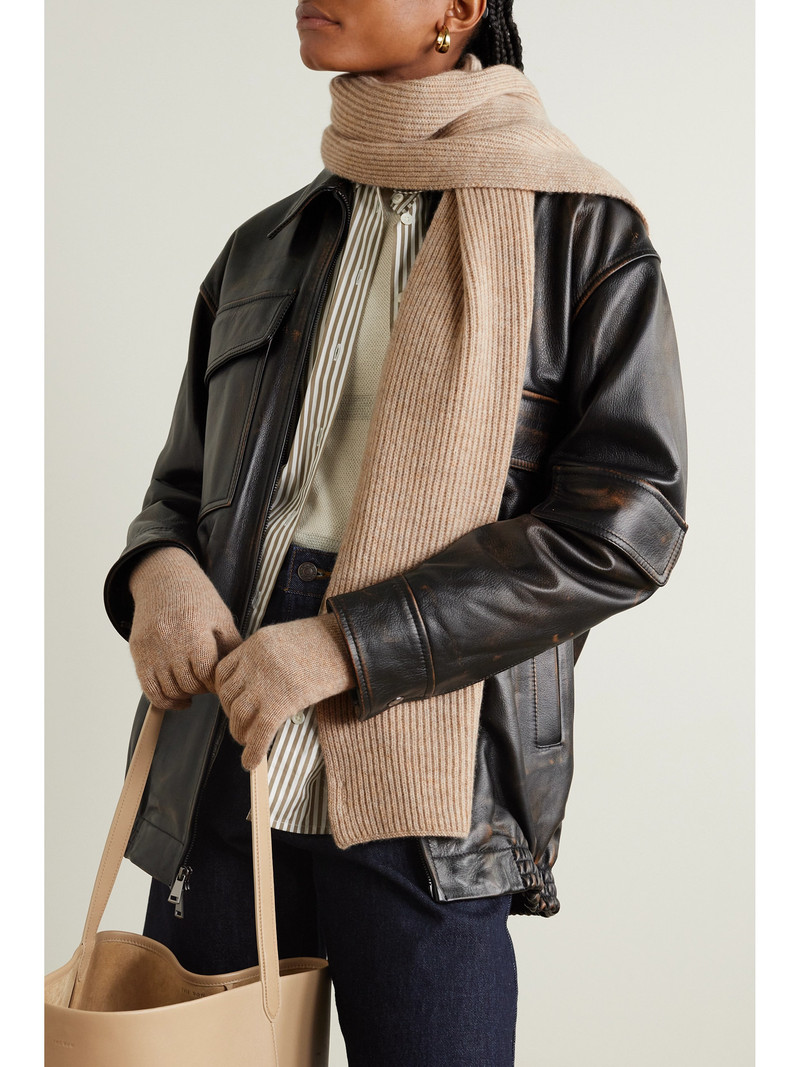 Johnstons of Elgin Cashmere Gloves outlook