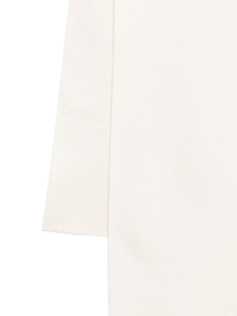 JACQUEMUS The Cachemiro scarf outlook